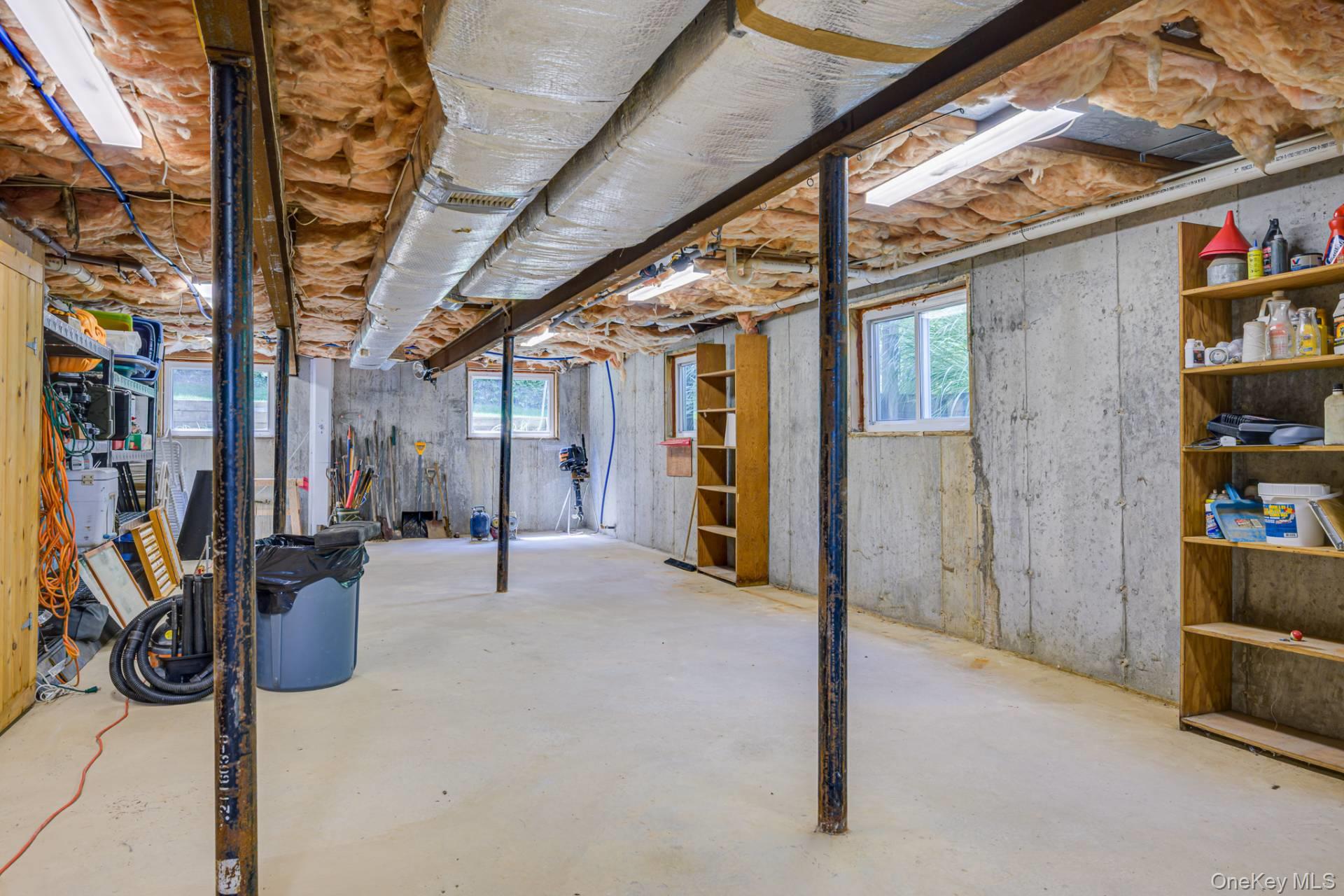 11 Scotts Landing Road, Southampton, NY 11968