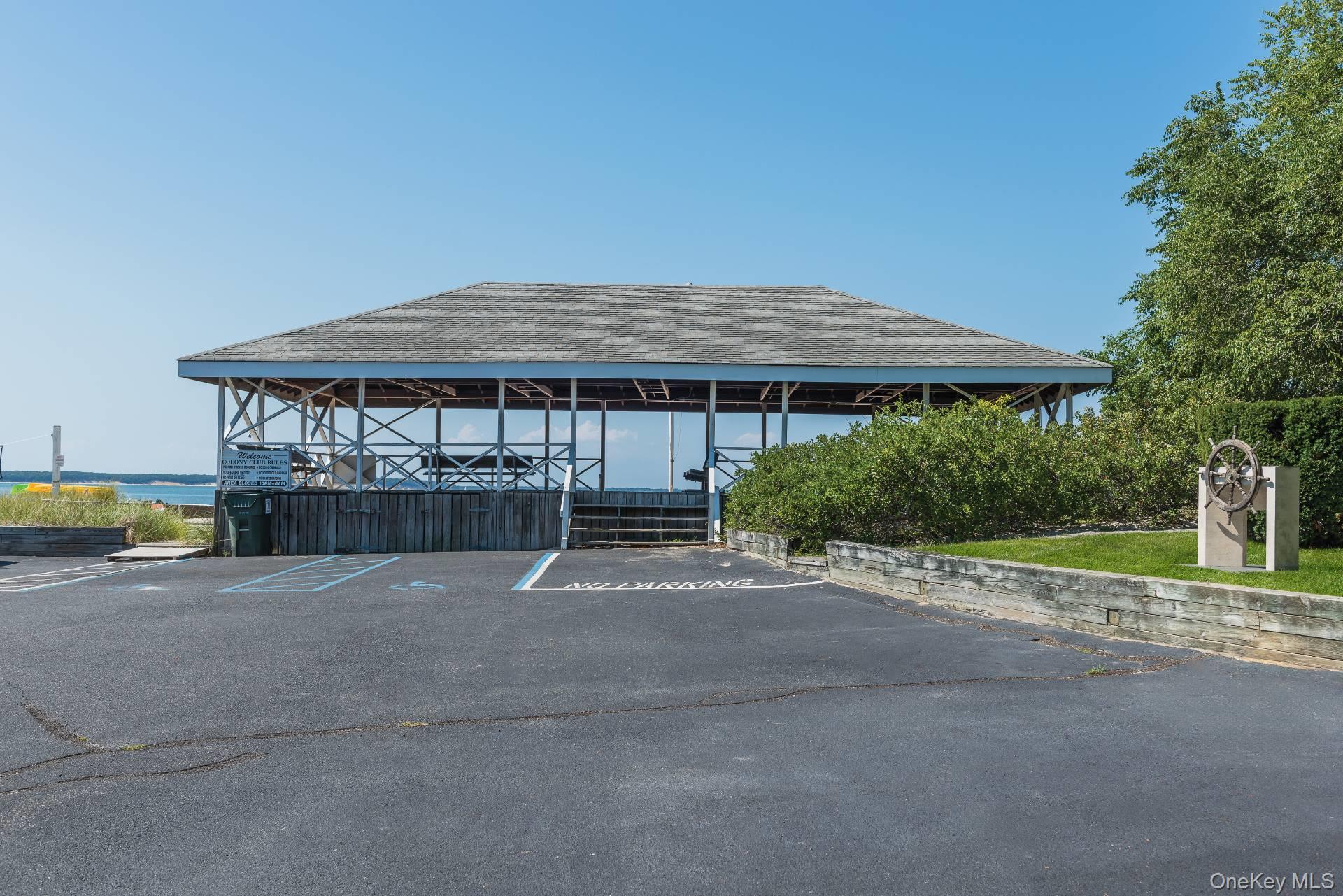 11 Scotts Landing Road, Southampton, NY 11968