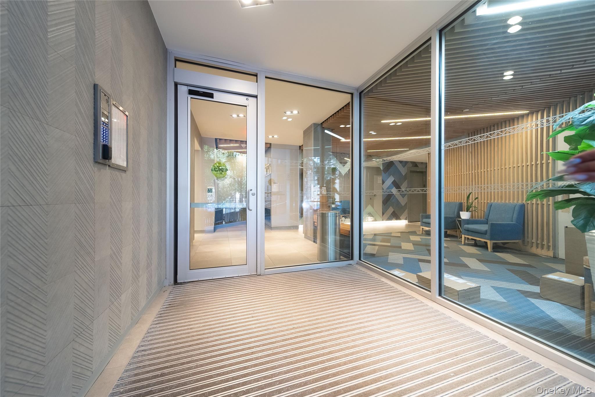 99-32 66th road Road # 9N, Rego Park, NY 11374