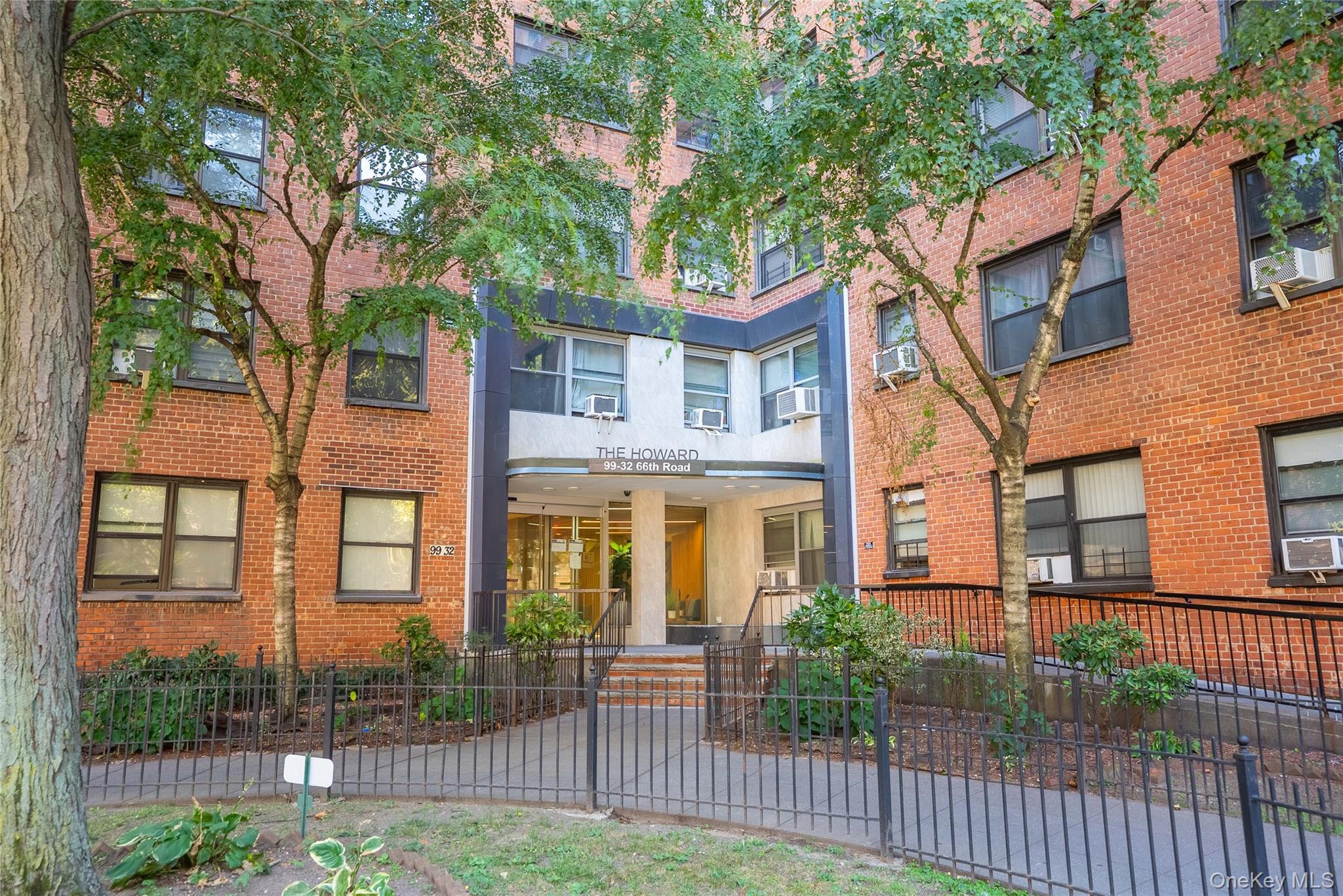 99-32 66th road Road # 9N, Rego Park, NY 11374