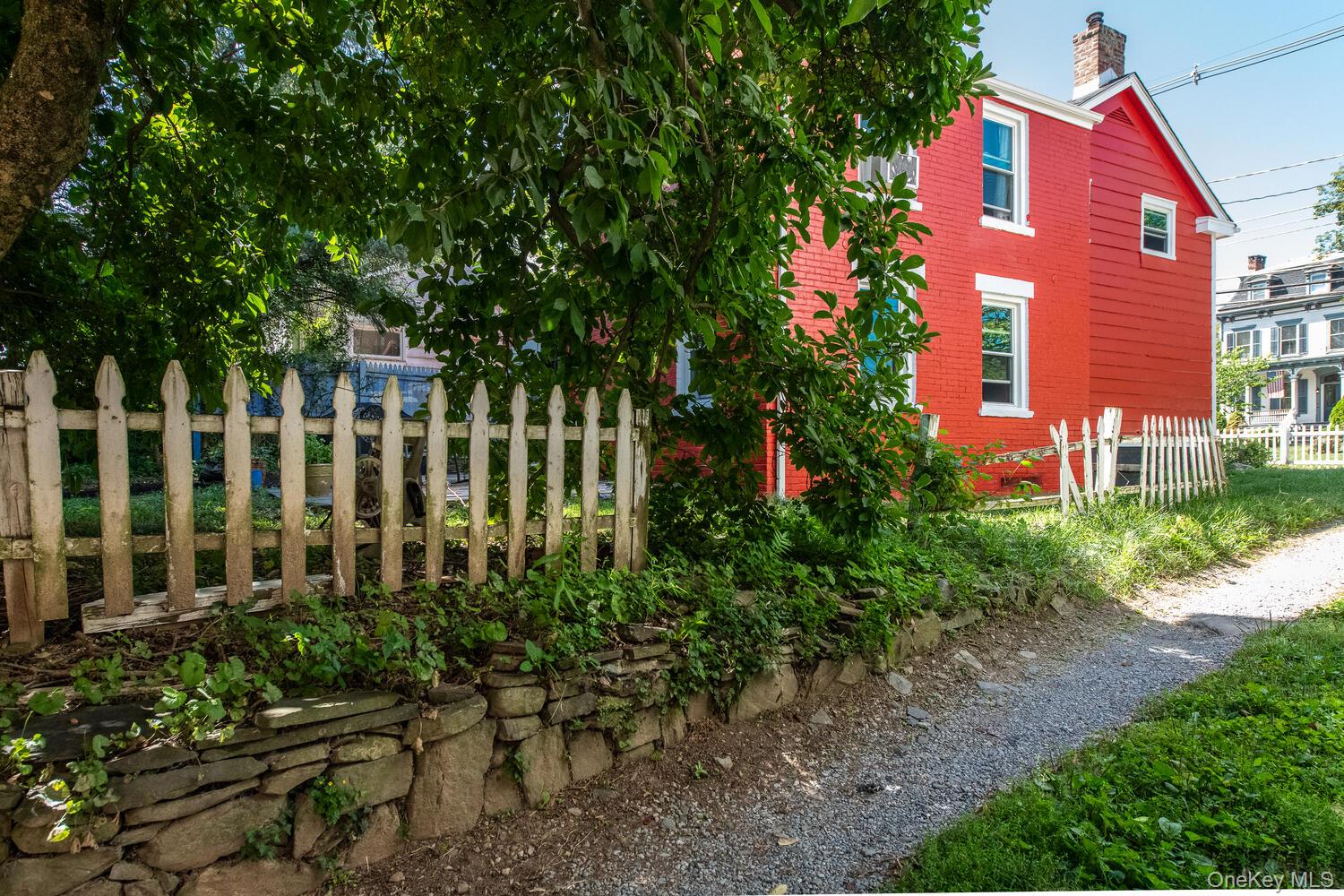 88 S Hamilton Street, Poughkeepsie, NY 12601