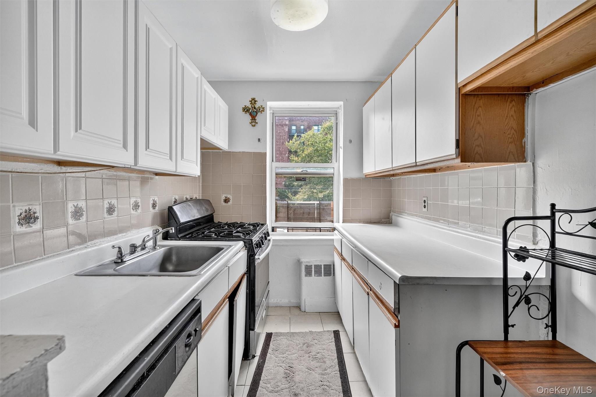 160 Ravine Avenue # 1D, Yonkers, NY 10701