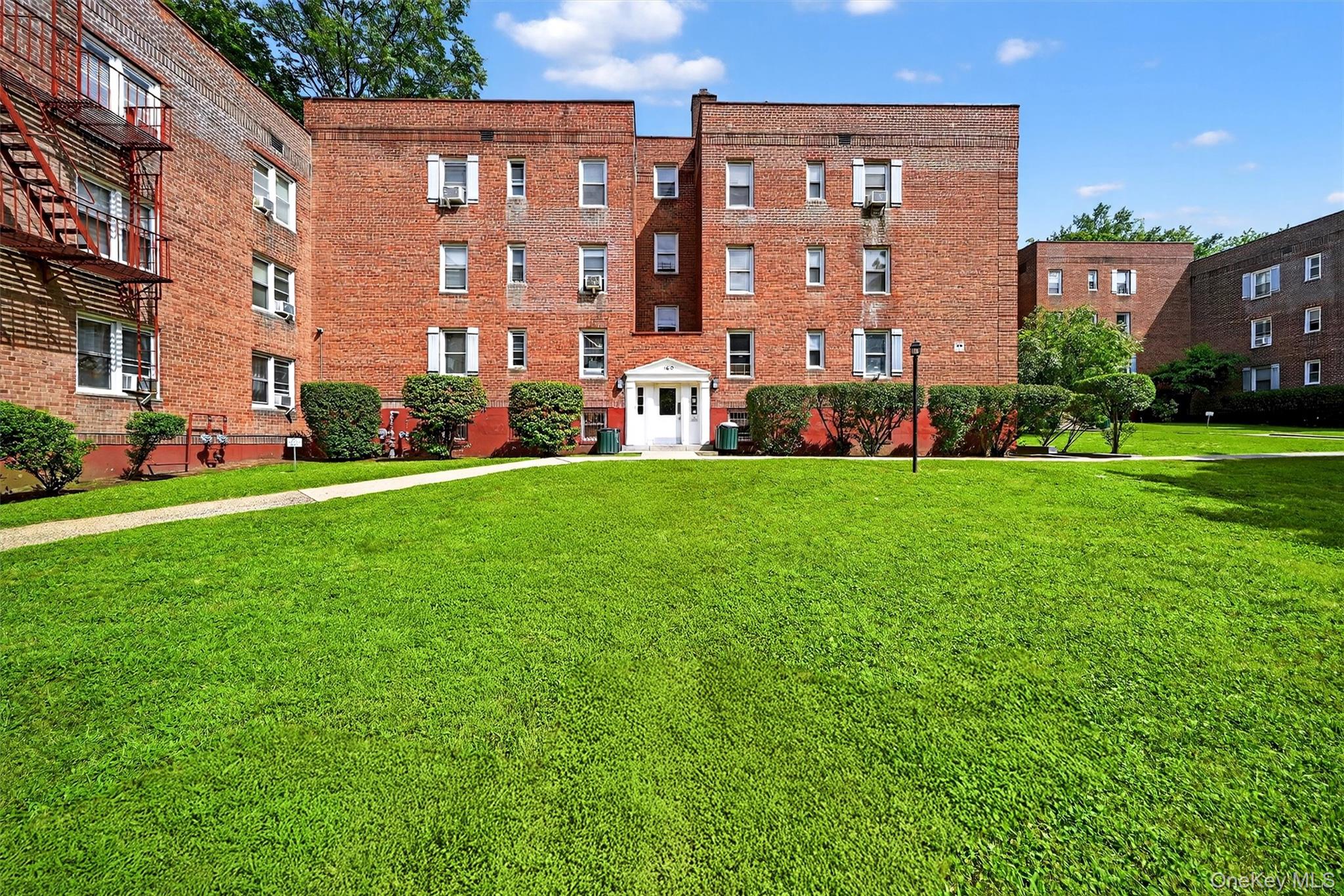 160 Ravine Avenue # 1D, Yonkers, NY 10701