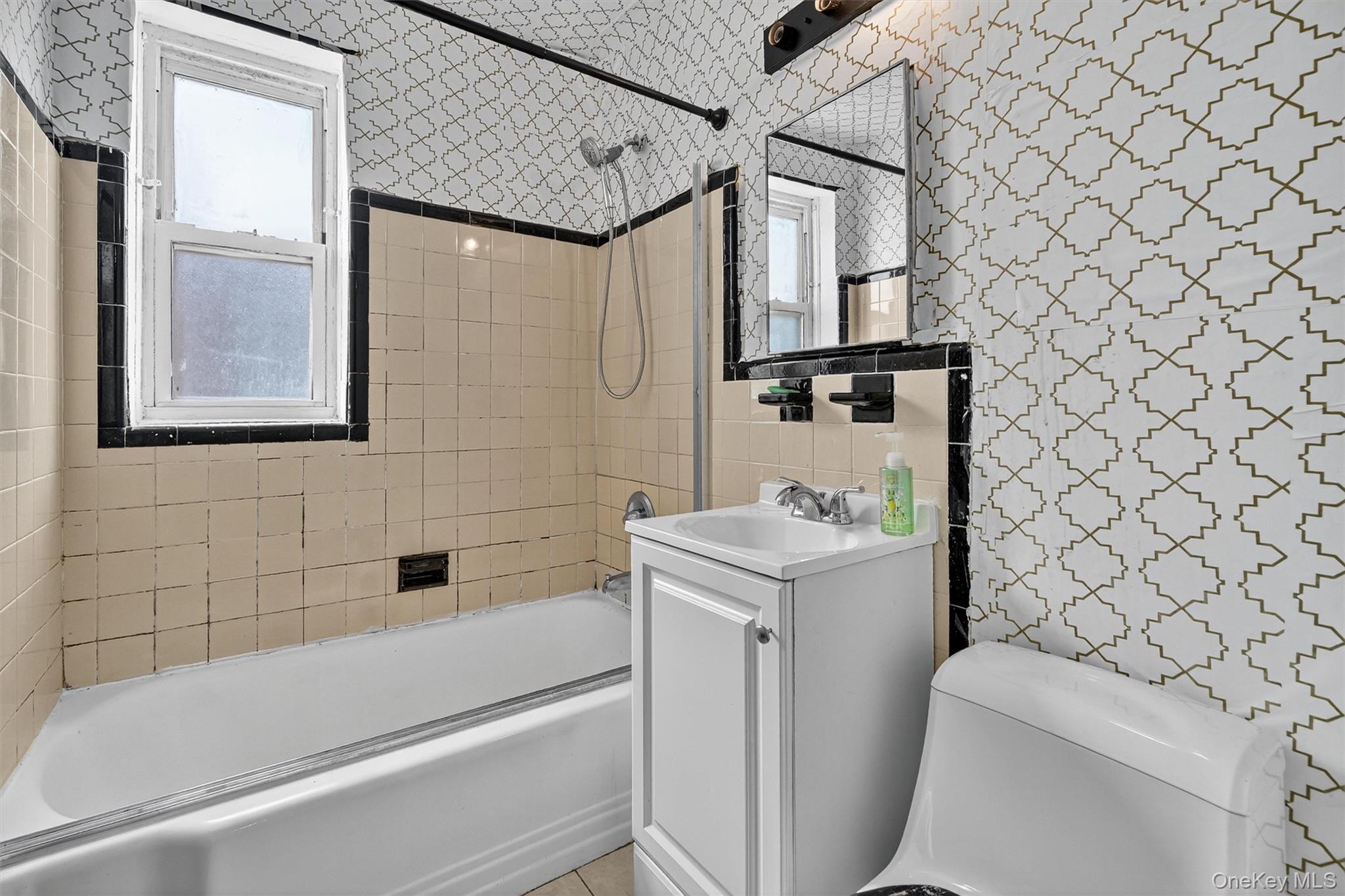 160 Ravine Avenue # 1D, Yonkers, NY 10701