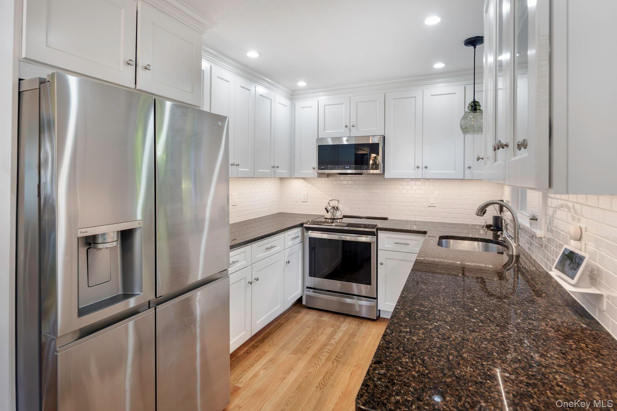 23 Brookside Place, Pleasantville, NY 10570