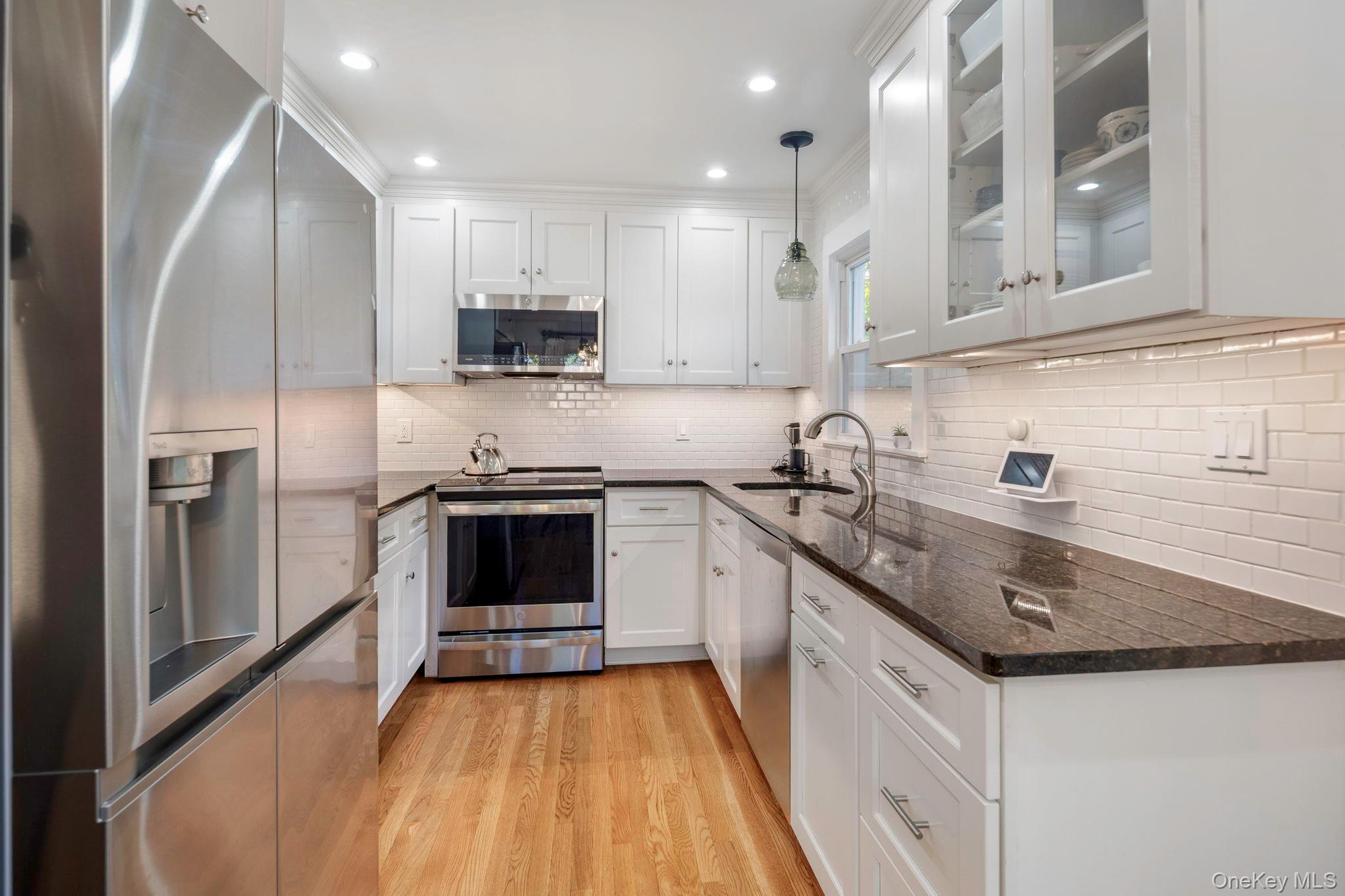 23 Brookside Place, Pleasantville, NY 10570