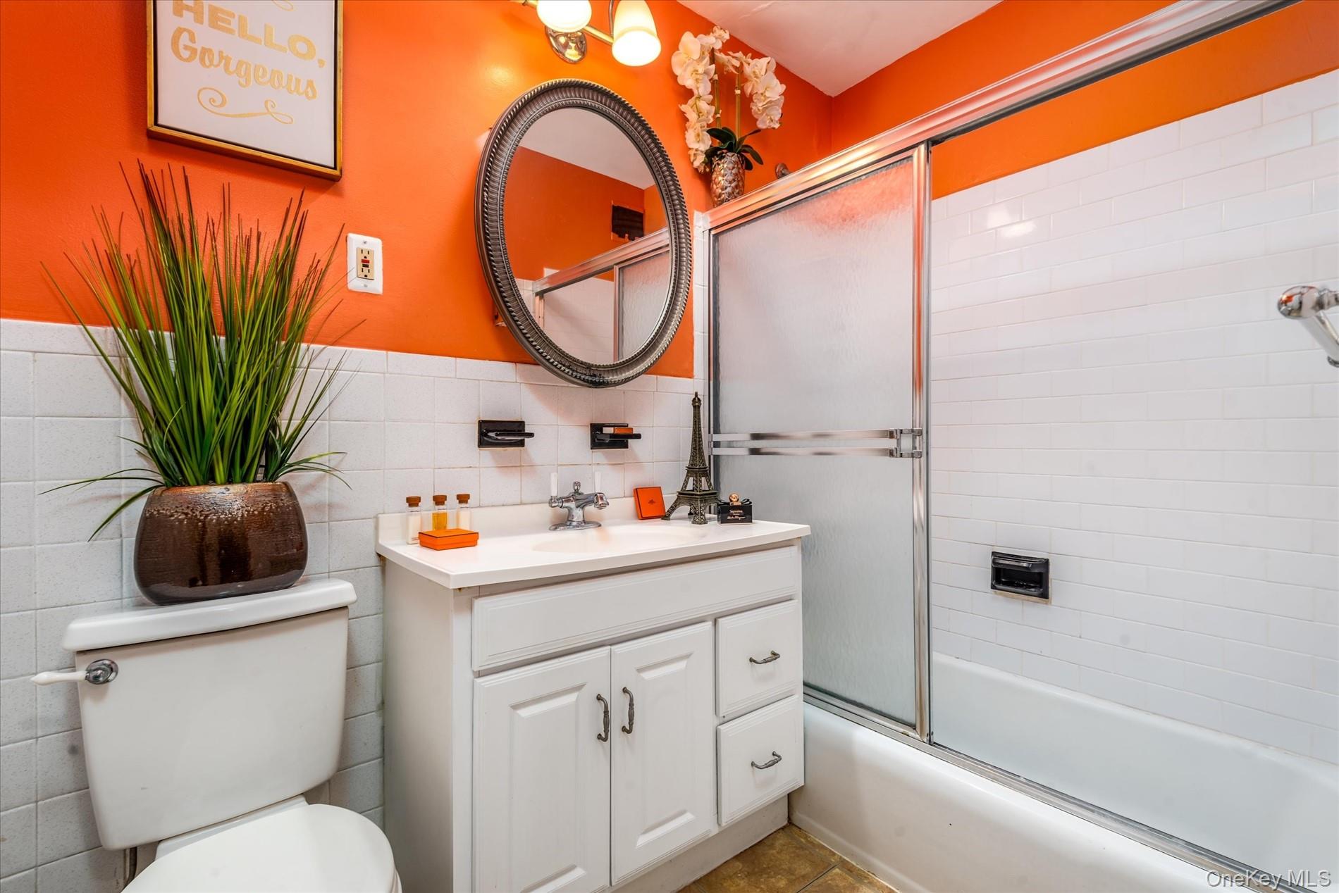 85-15 Main Street # 2B, Briarwood, NY 11435