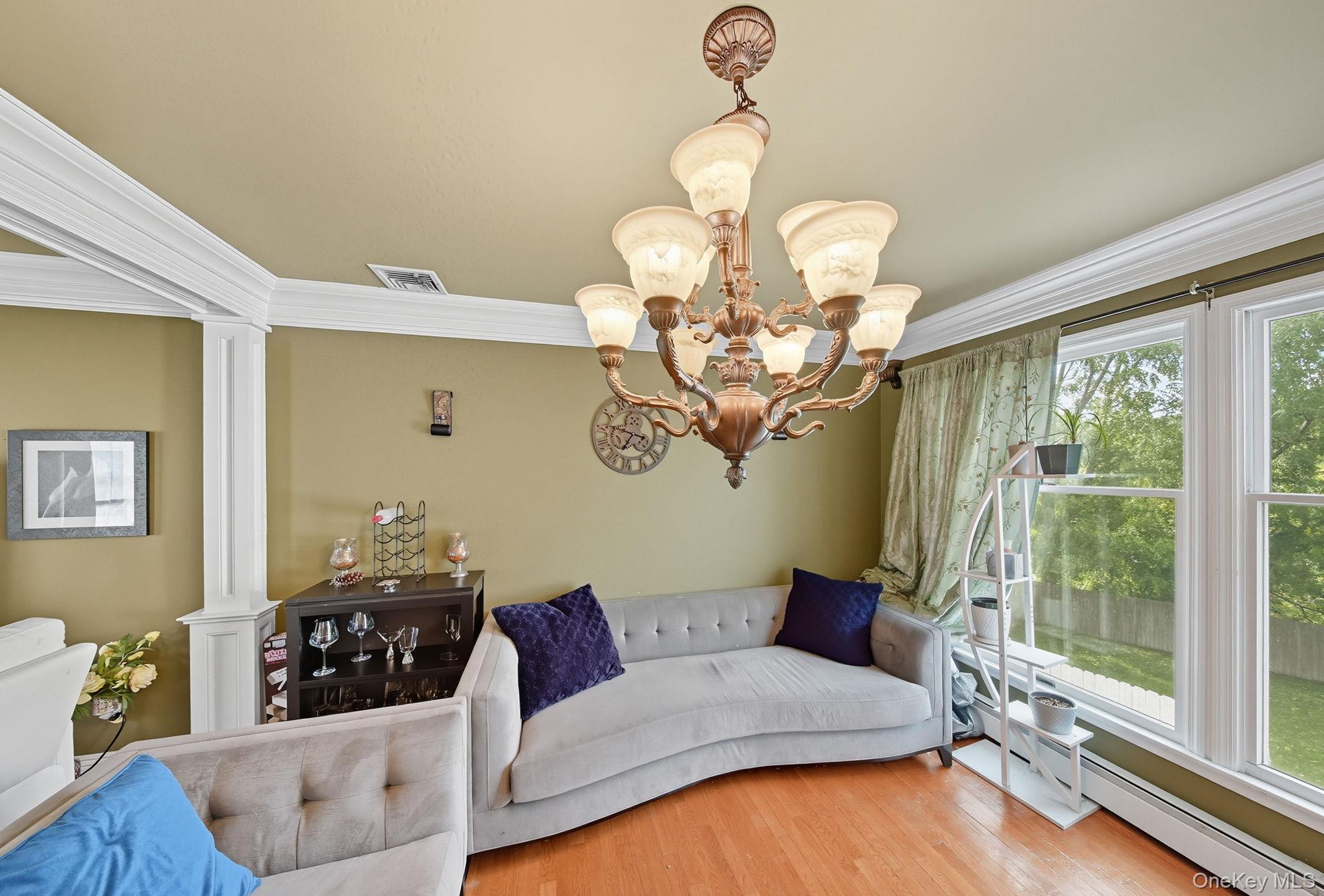 2 Dawn Court, Chester, NY 10918