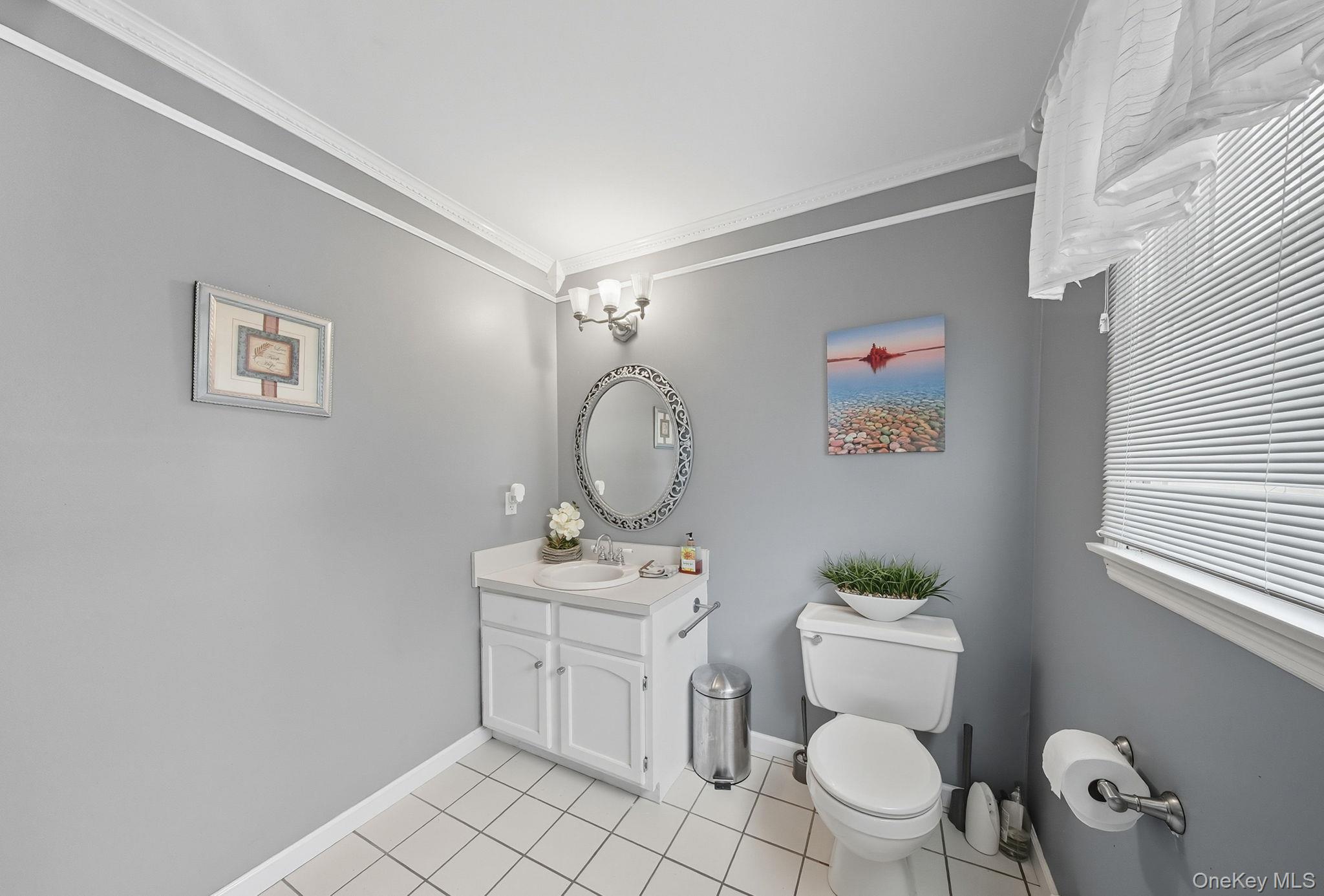 2 Dawn Court, Chester, NY 10918