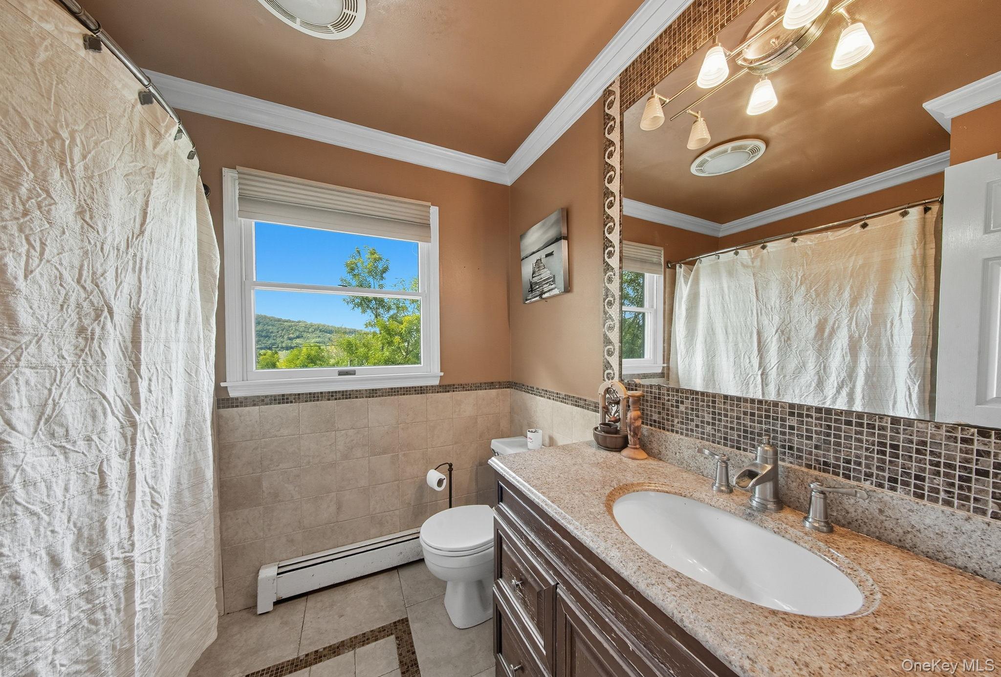 2 Dawn Court, Chester, NY 10918