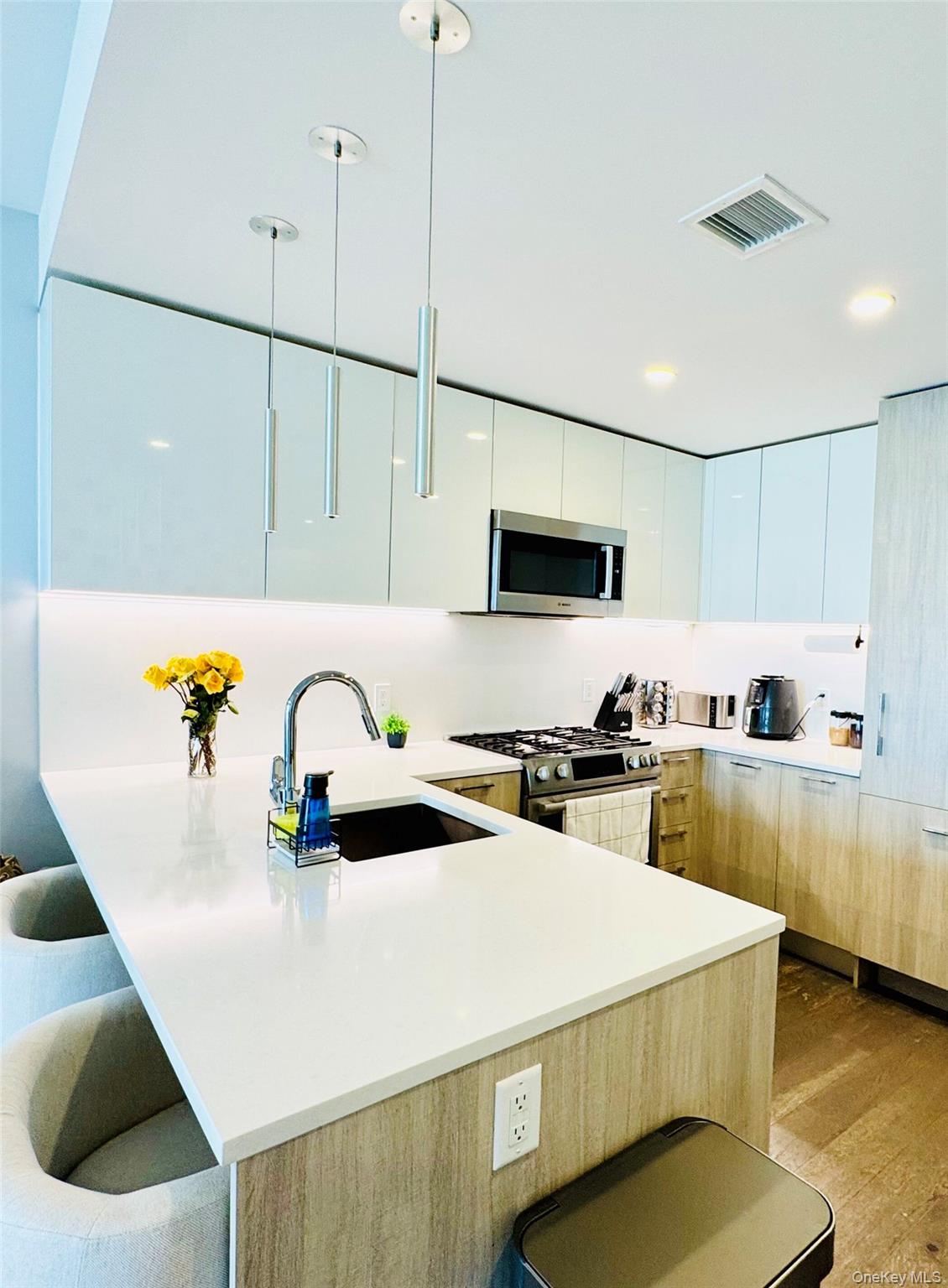 131-05 40 Road # 11G, Flushing, NY 11354