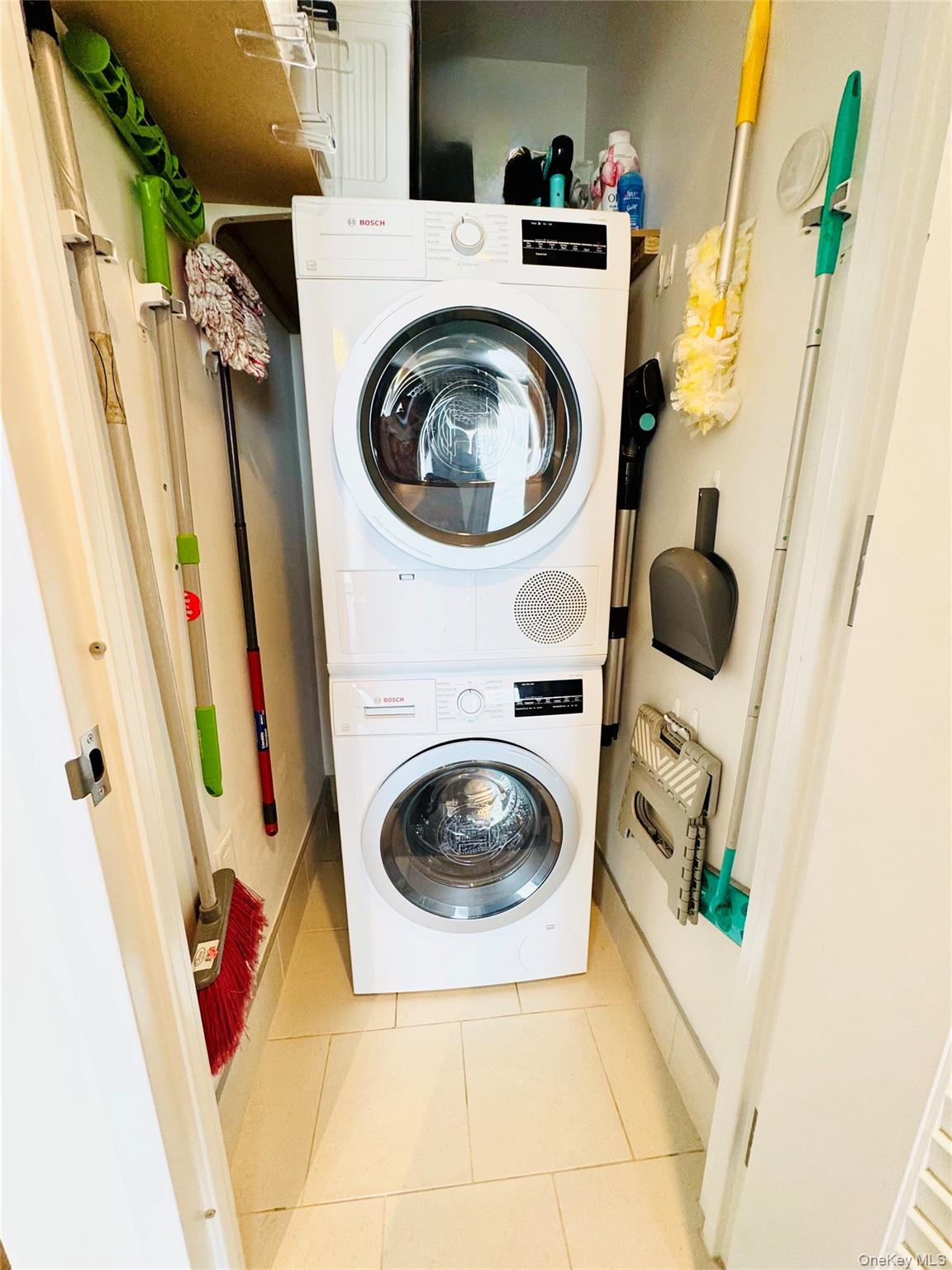 131-05 40 Road # 11G, Flushing, NY 11354