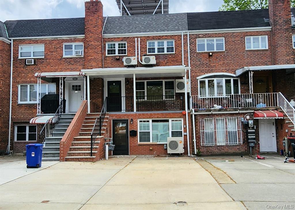 14748 76th Road, Flushing, NY 11367
