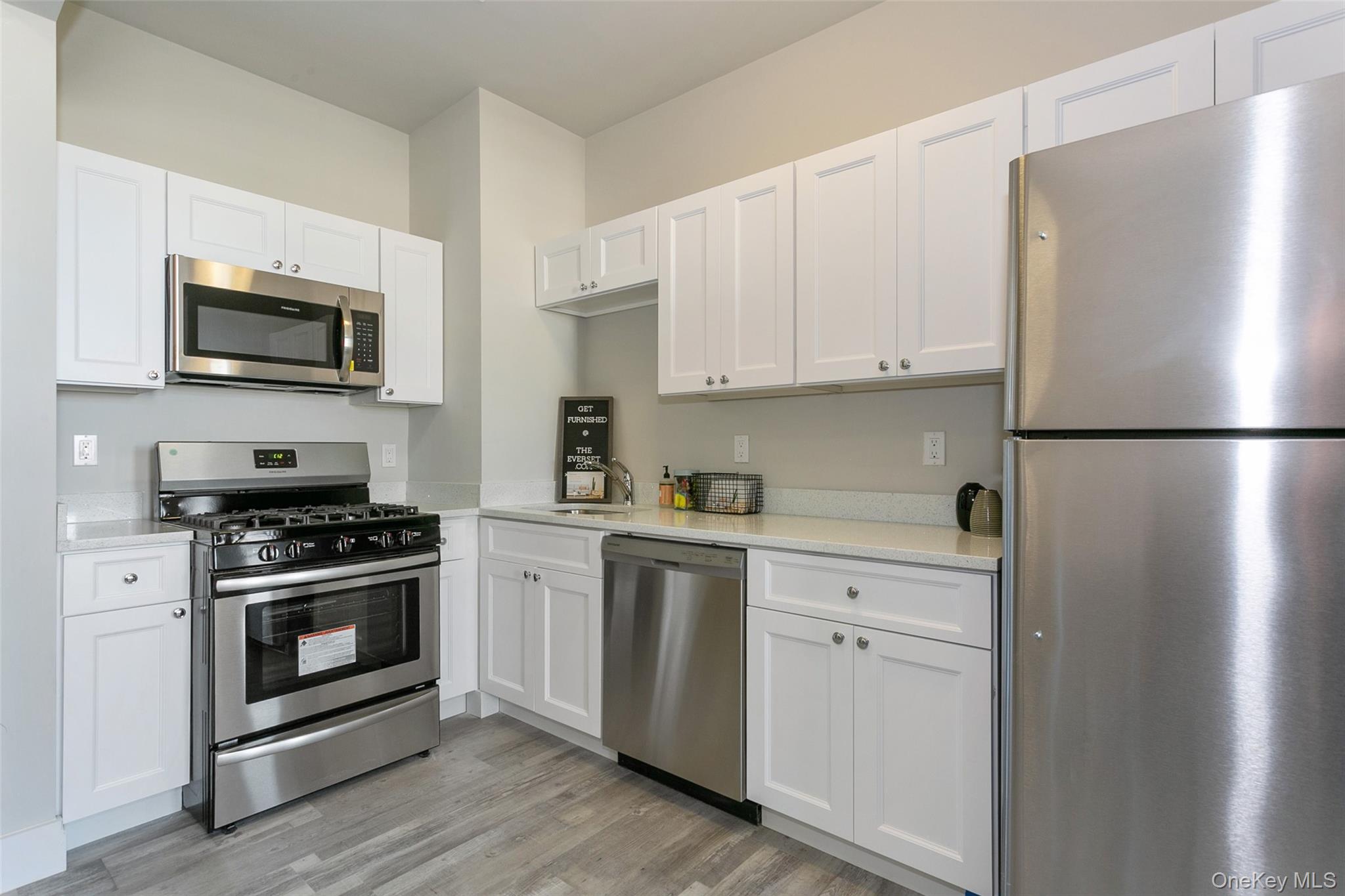 70A Ashburton Avenue # 3E, Yonkers, NY 10701