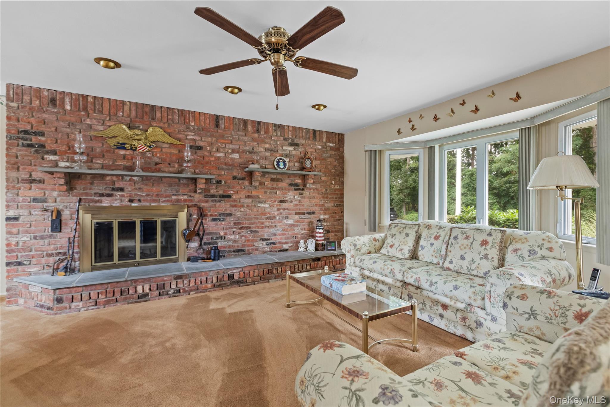 18 Sterling Place, Sayville, NY 11782