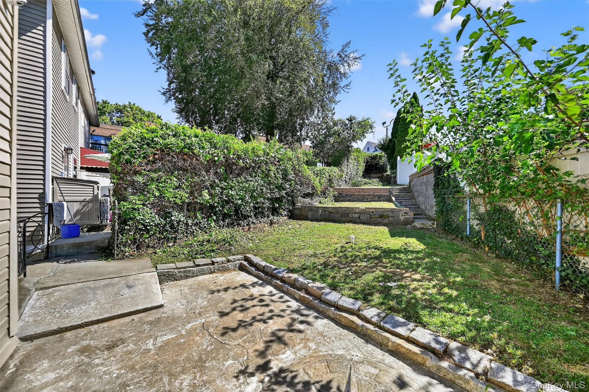 356 N Broadway, Yonkers, NY 10701