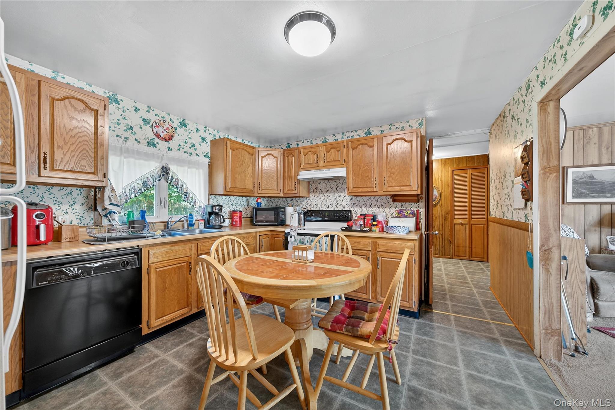 202 Towne Road, Ellenville, NY 12428