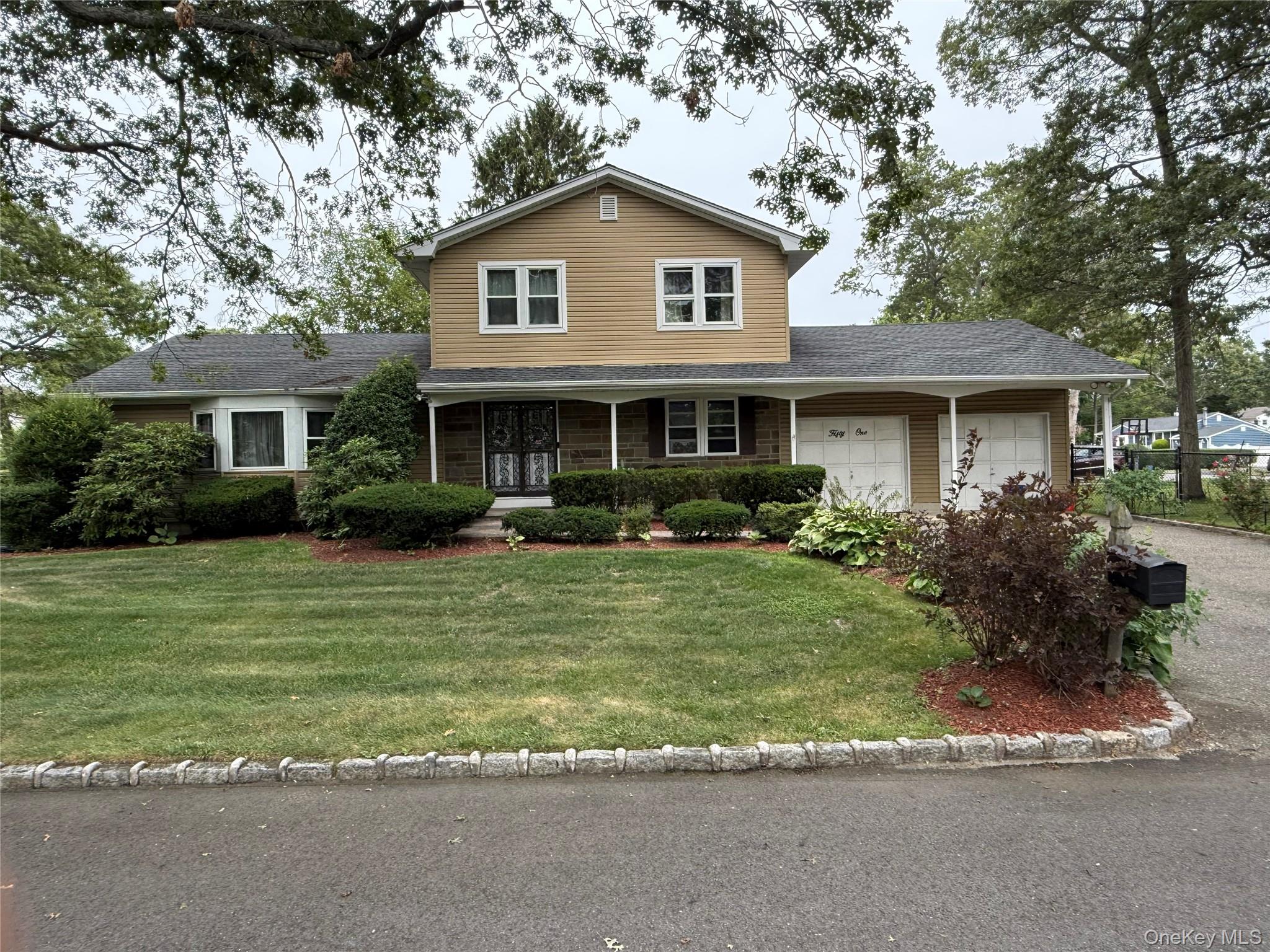 51 Columbia Street, West Babylon, NY 11704