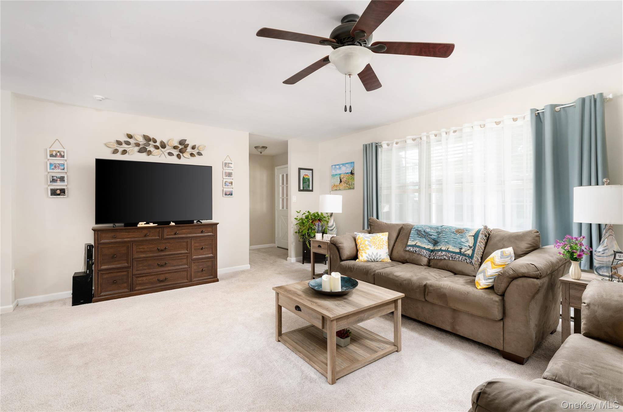 329 Woodbridge Drive # A, Ridge, NY 11961