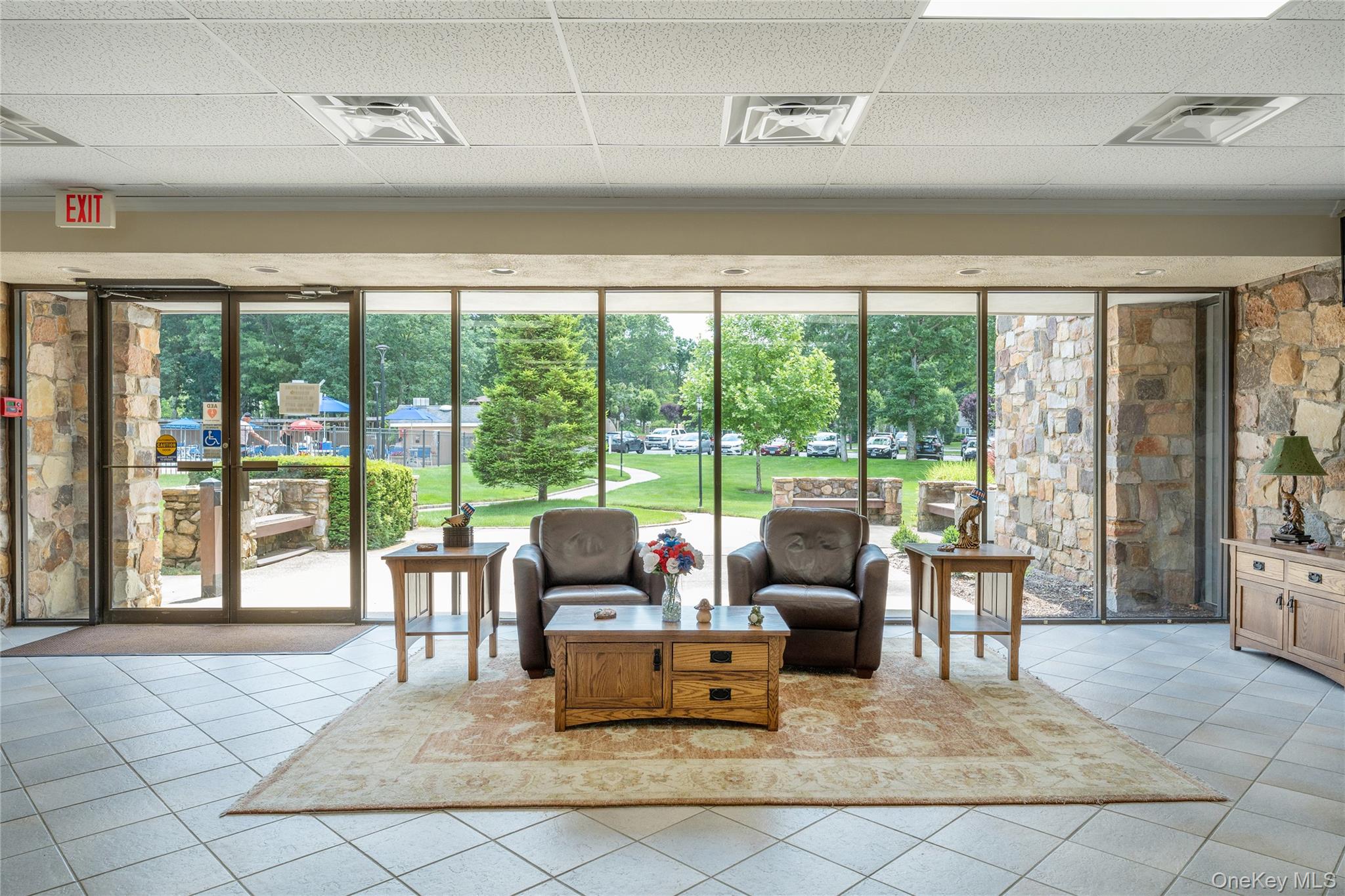 329 Woodbridge Drive # A, Ridge, NY 11961