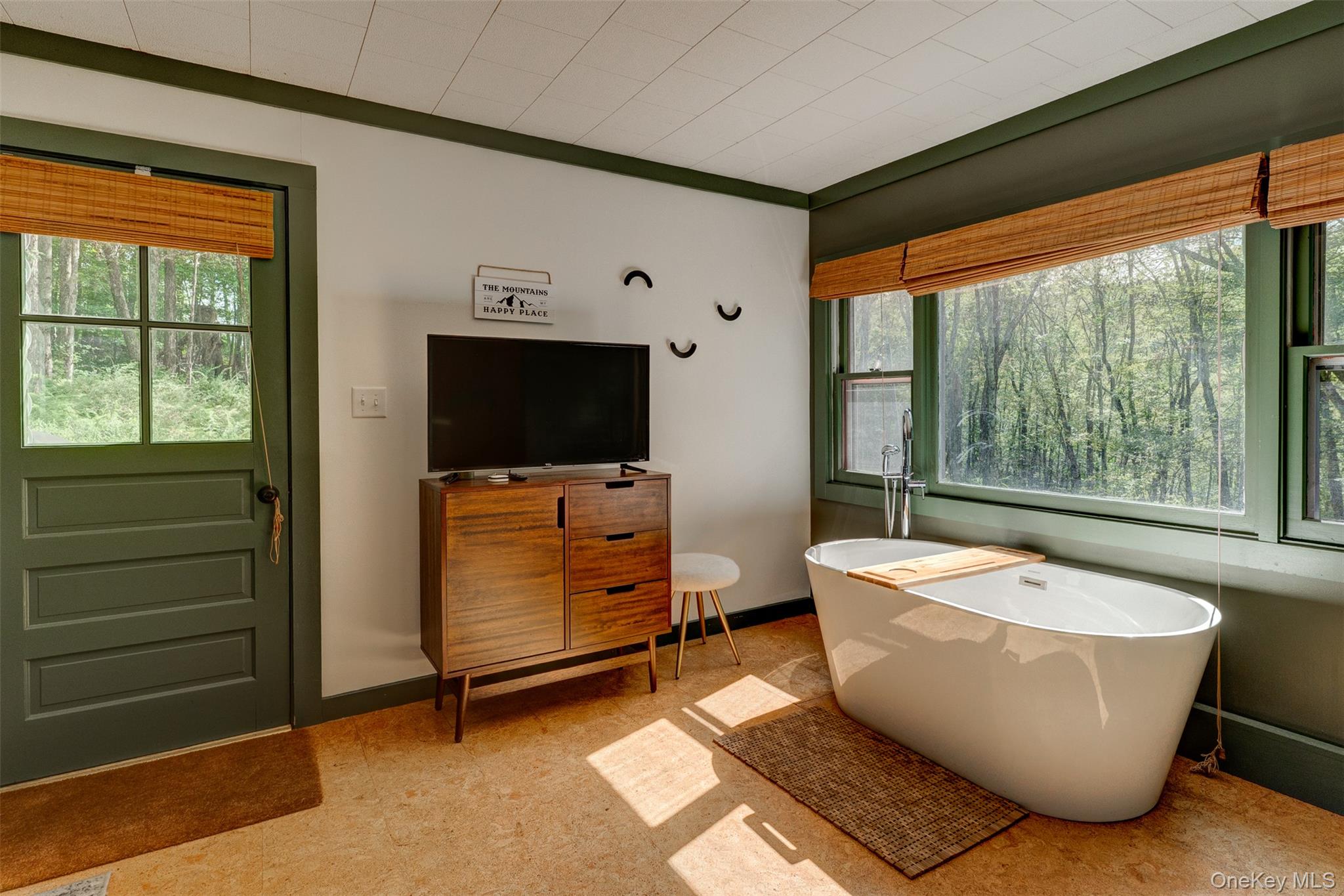 256 Pleasant Valley Road, Callicoon, NY 12723