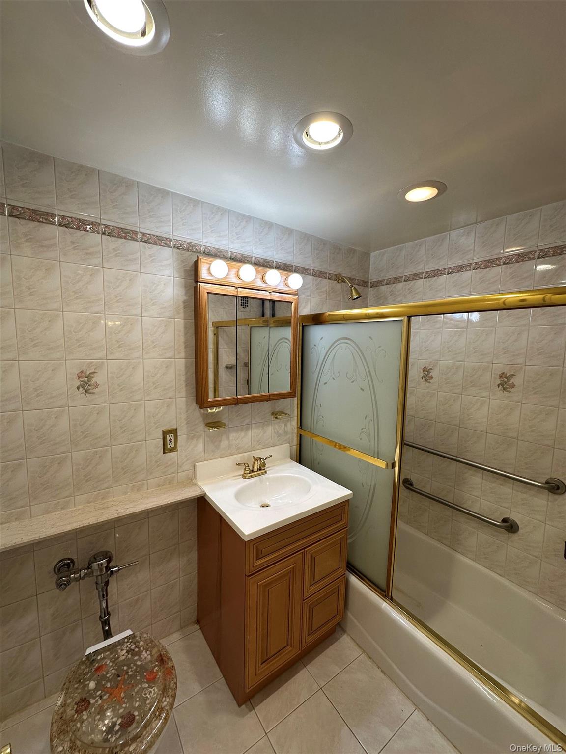 153-25 88th Street # 4B, Howard Beach, NY 11414