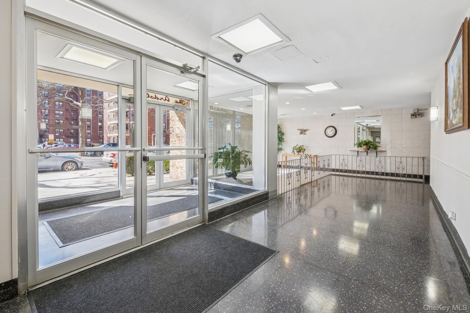 153-25 88th Street # 4B, Howard Beach, NY 11414