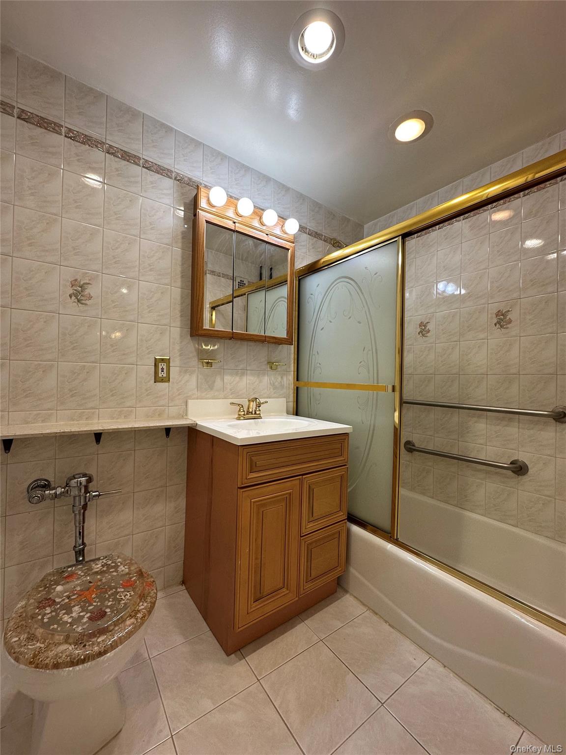153-25 88th Street # 4B, Howard Beach, NY 11414