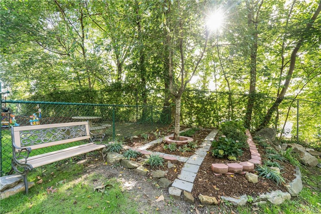 7 Rockledge Road # 2B, Hartsdale, NY 10530