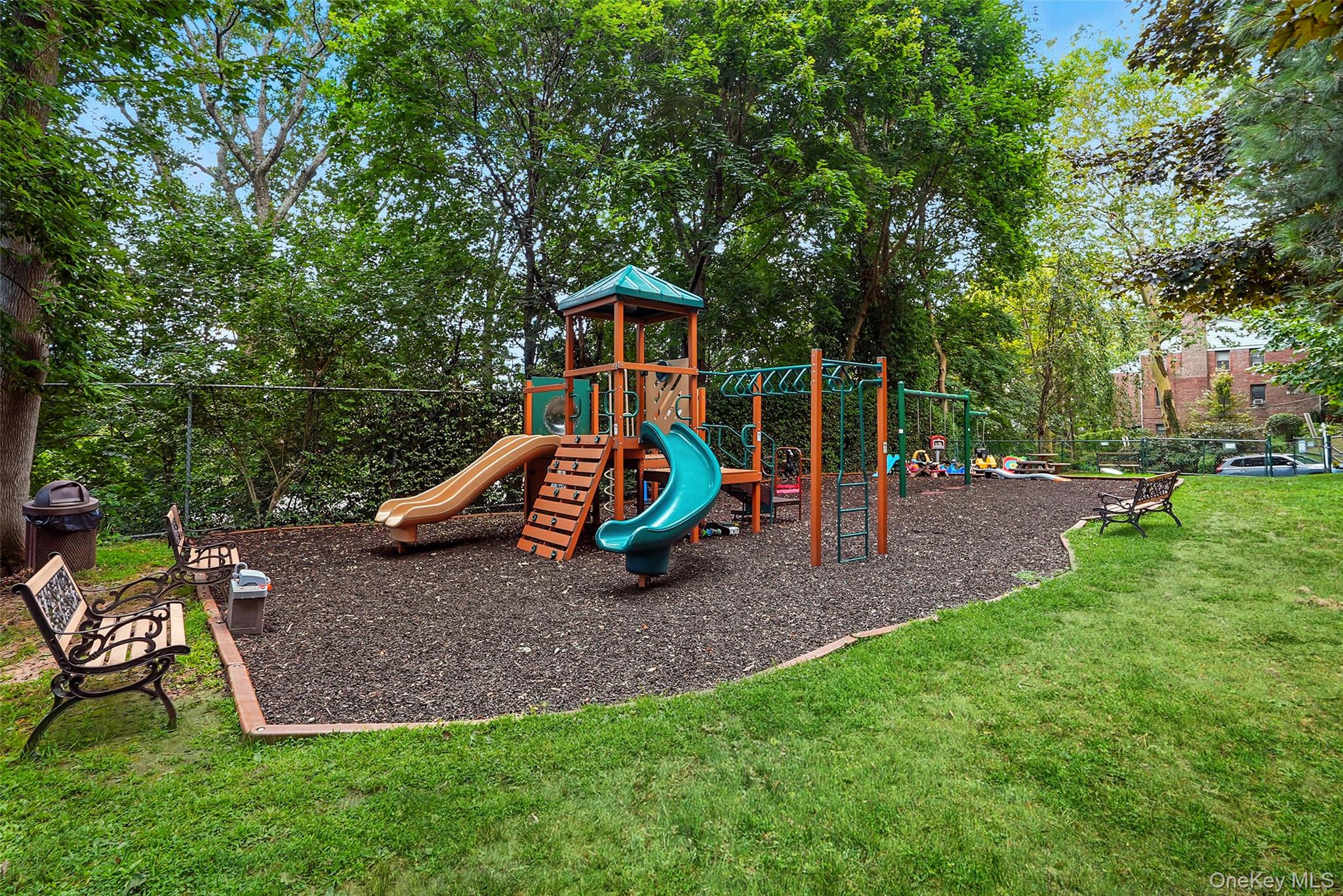 7 Rockledge Road # 2B, Hartsdale, NY 10530