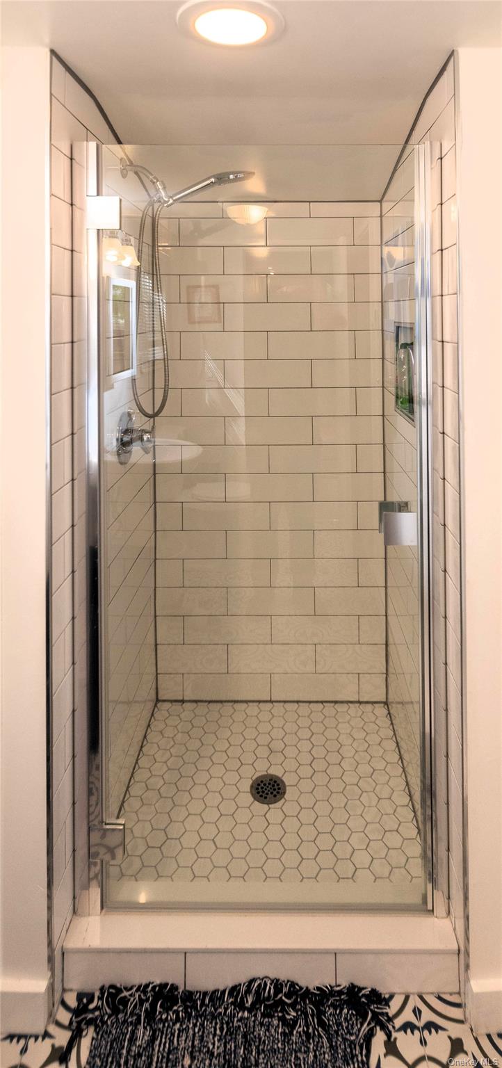 74 W Read Avenue, Smallwood, NY 12720