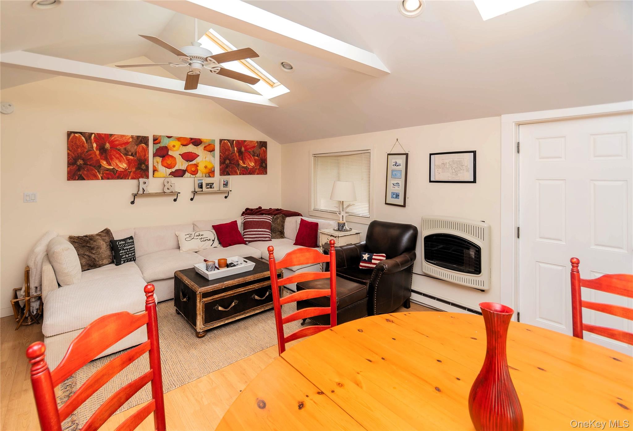 74 W Read Avenue, Smallwood, NY 12720