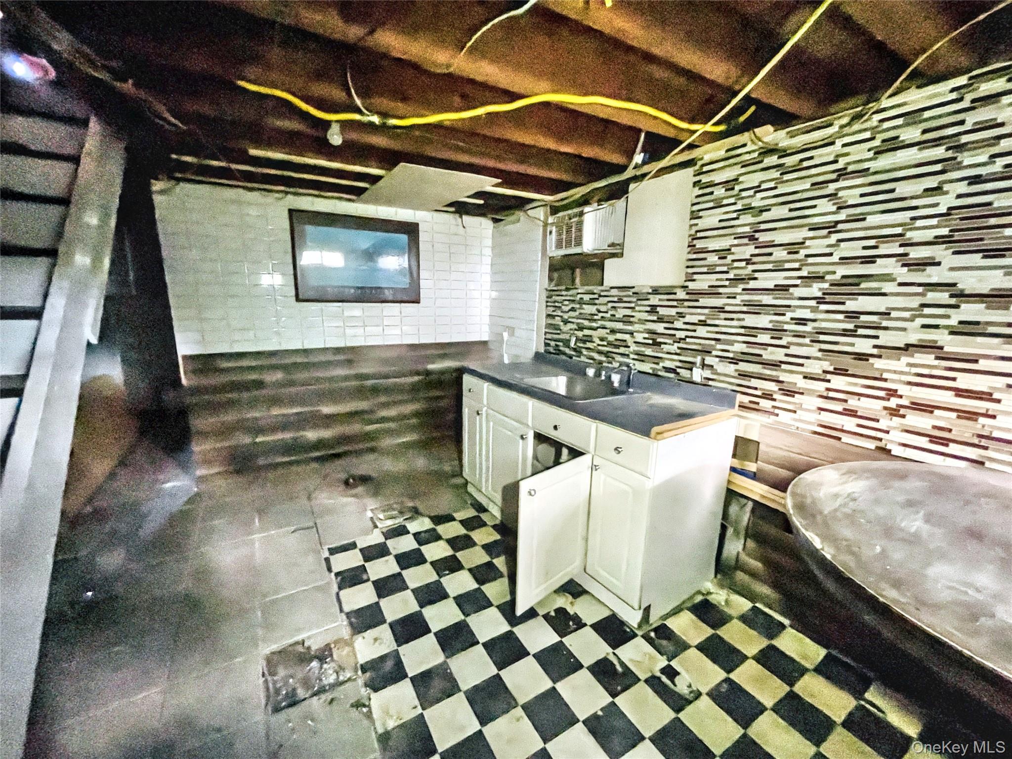 23 Woods Lane, Centereach, NY 11720