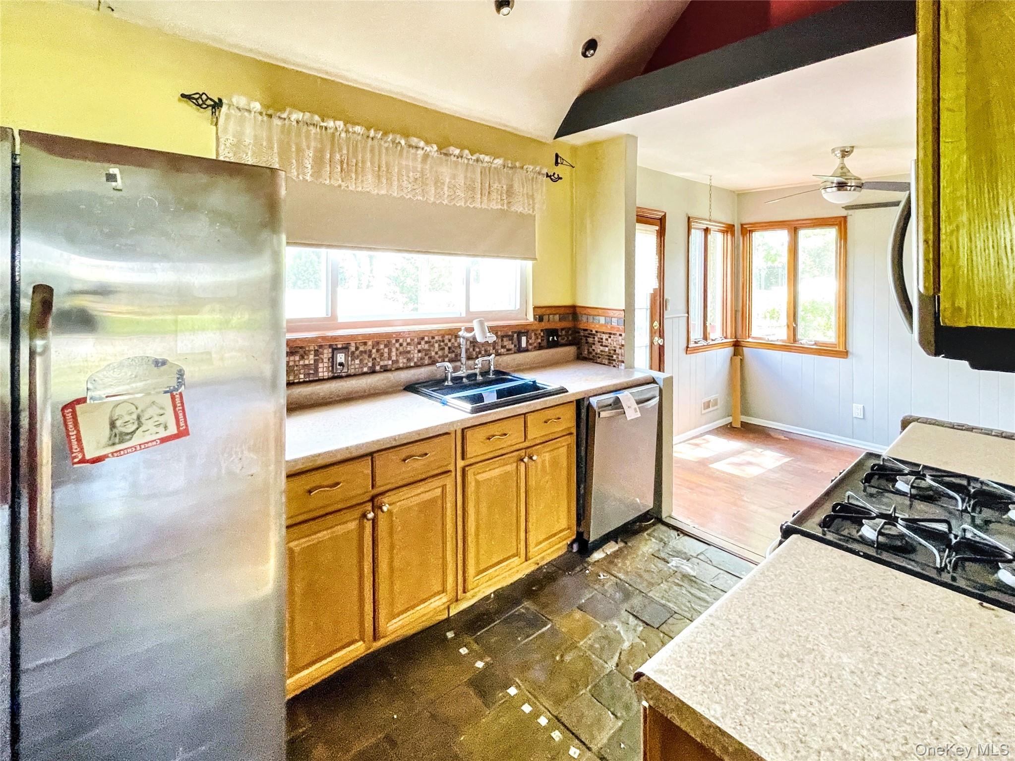 23 Woods Lane, Centereach, NY 11720