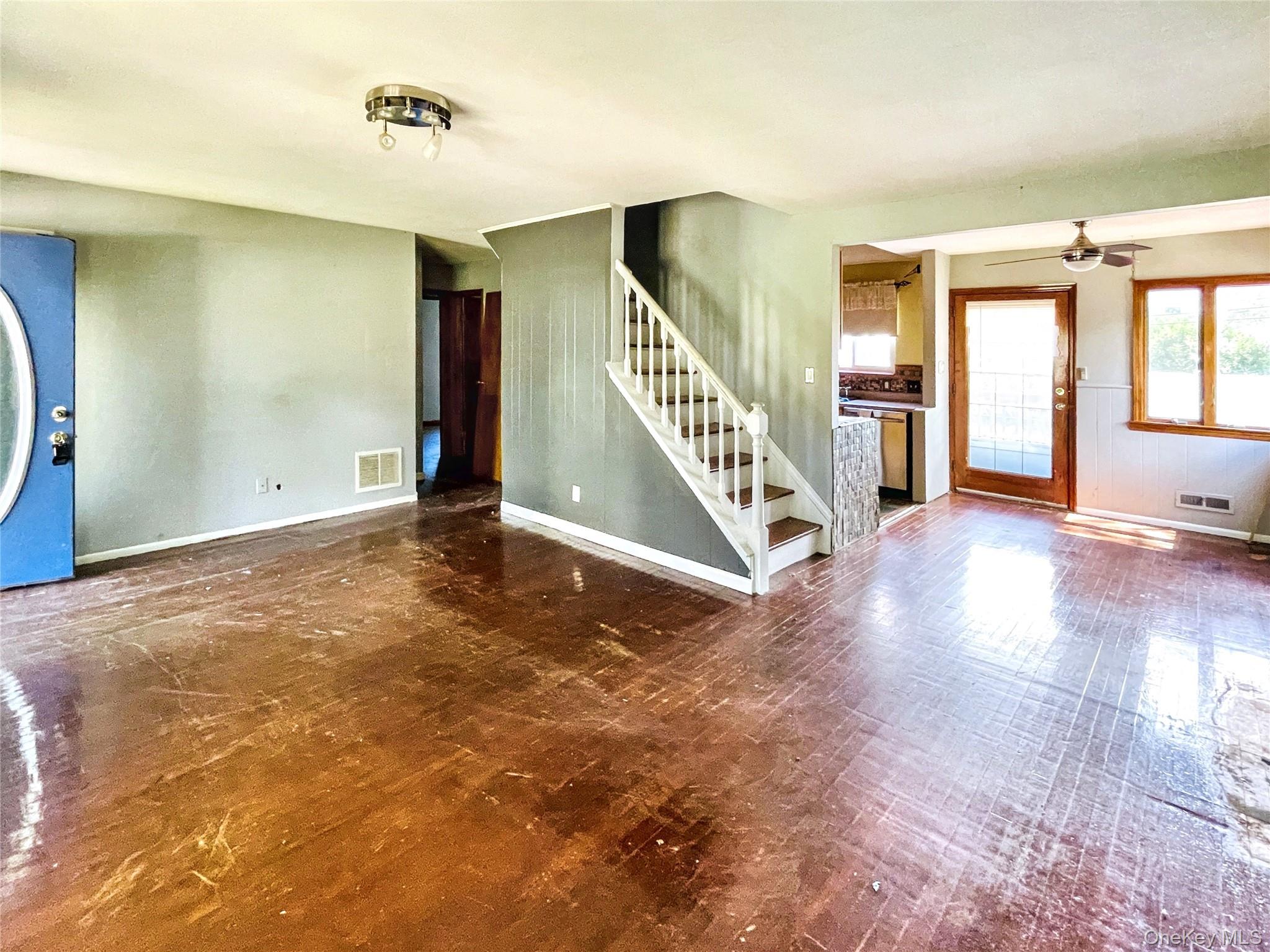 23 Woods Lane, Centereach, NY 11720