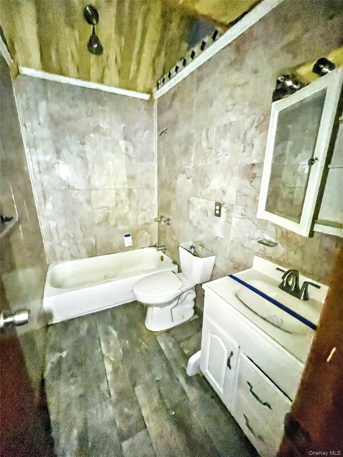 23 Woods Lane, Centereach, NY 11720