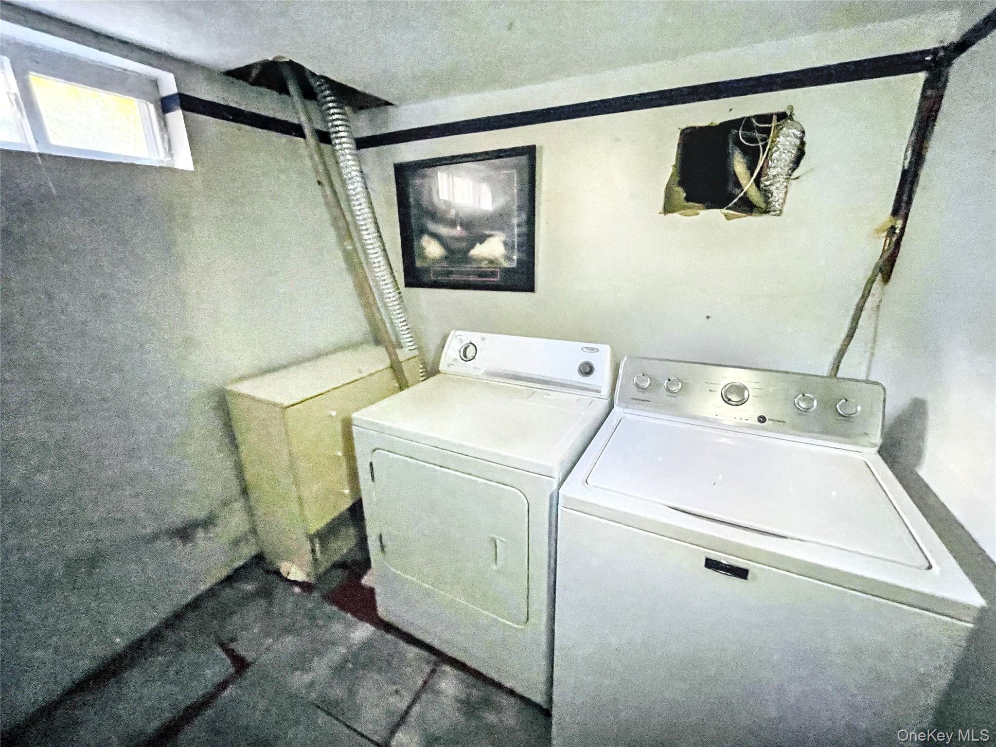 23 Woods Lane, Centereach, NY 11720