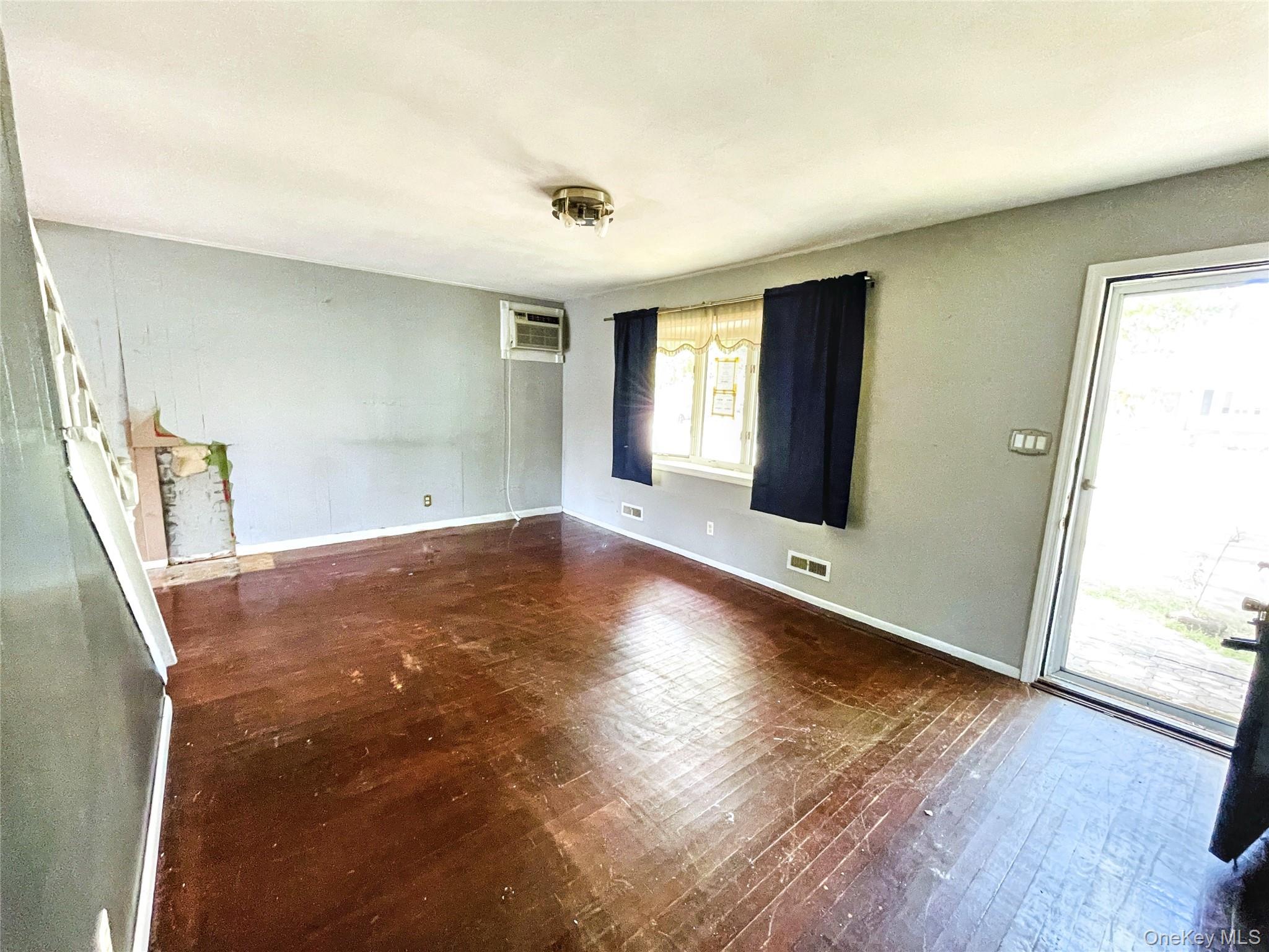 23 Woods Lane, Centereach, NY 11720