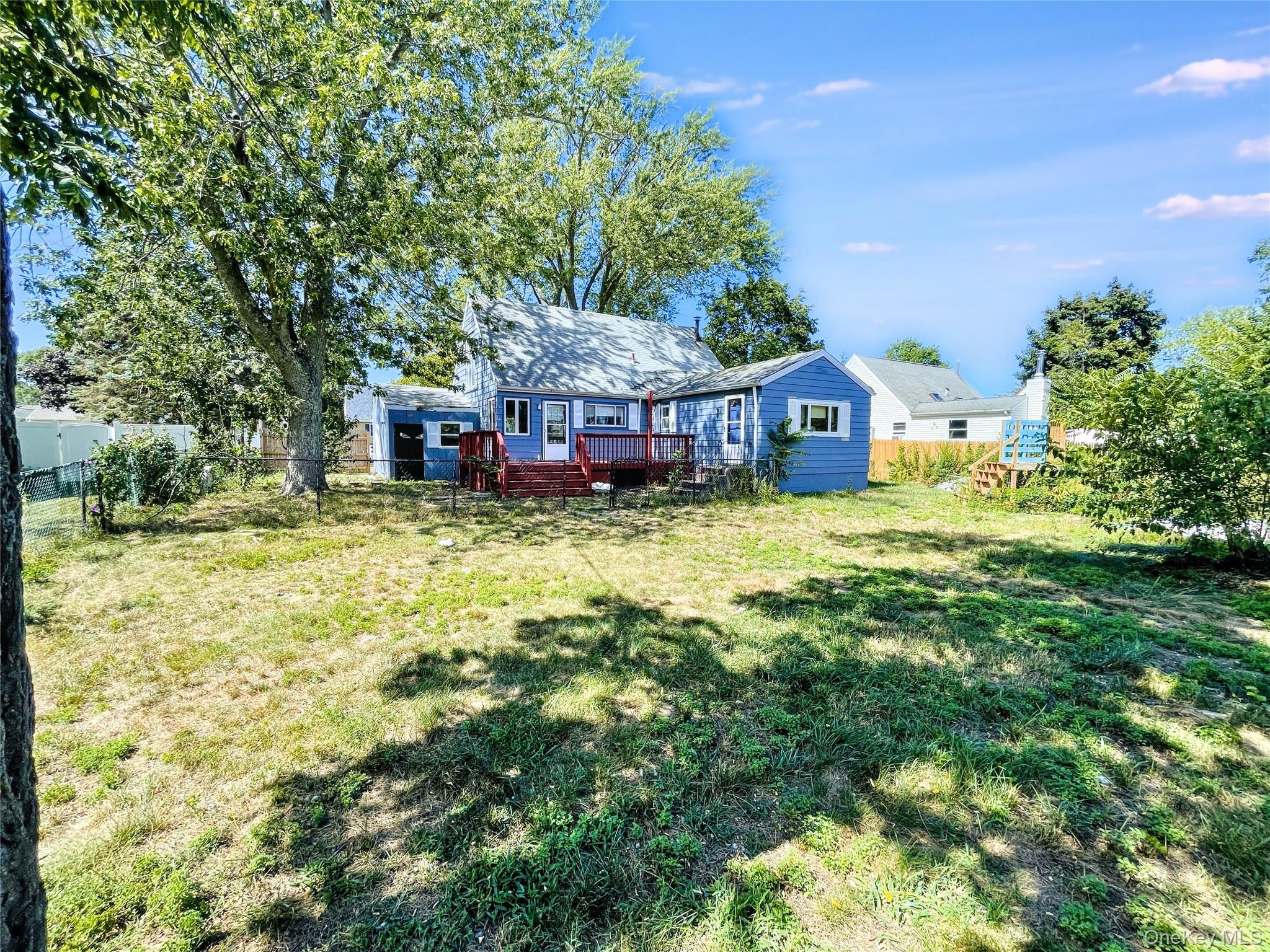 23 Woods Lane, Centereach, NY 11720