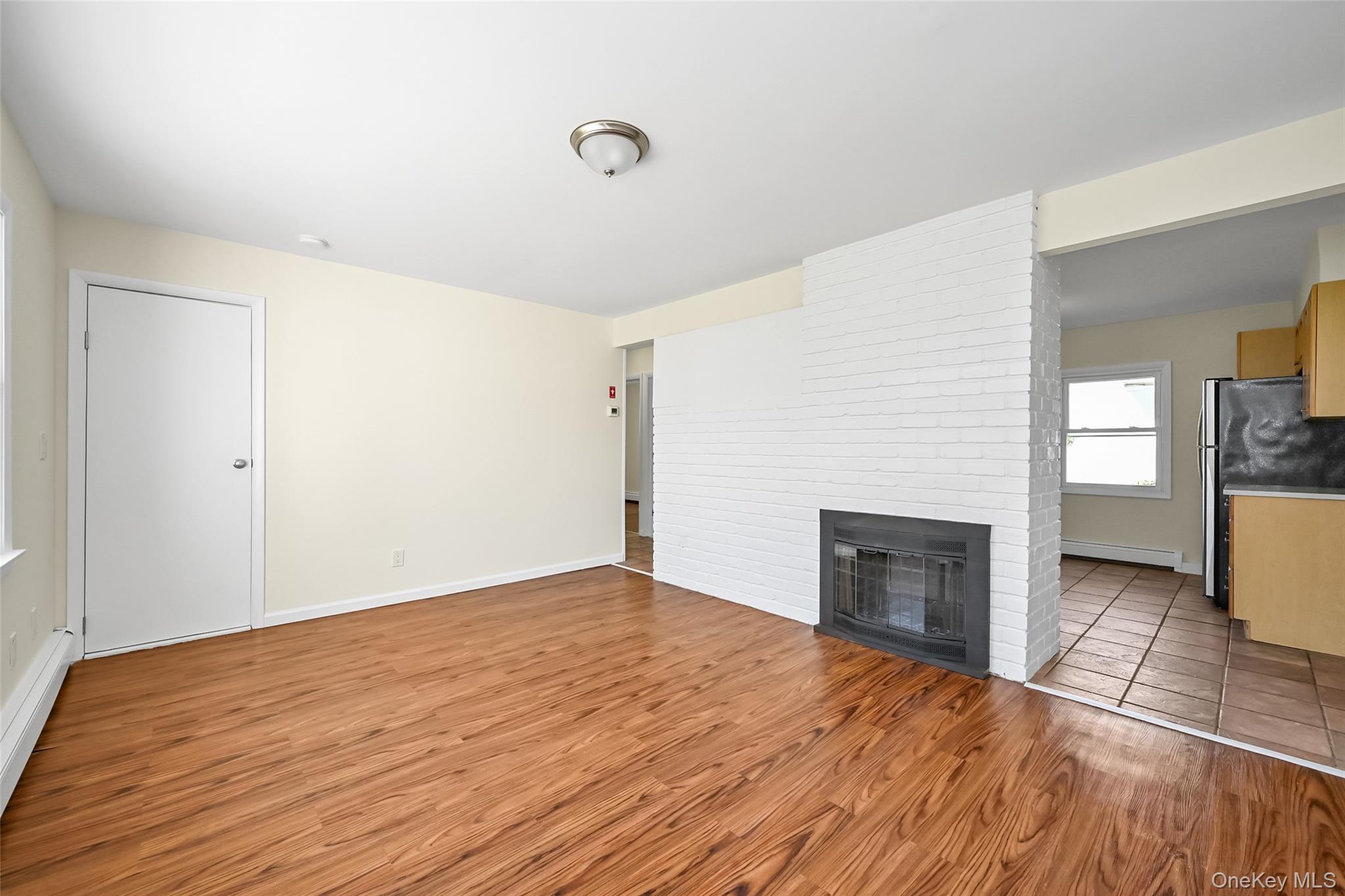 77 Autumn Lane, Hicksville, NY 11801