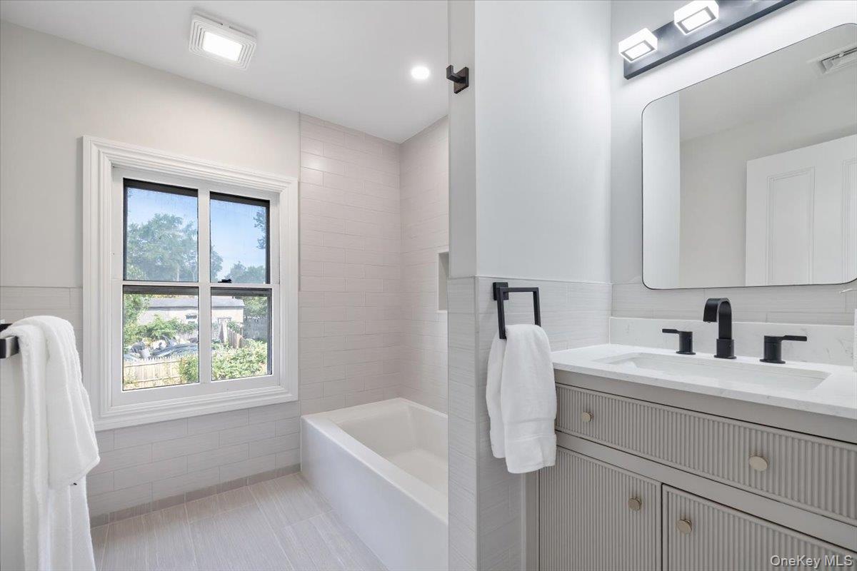 78 Main Street, Tappan, NY 10983