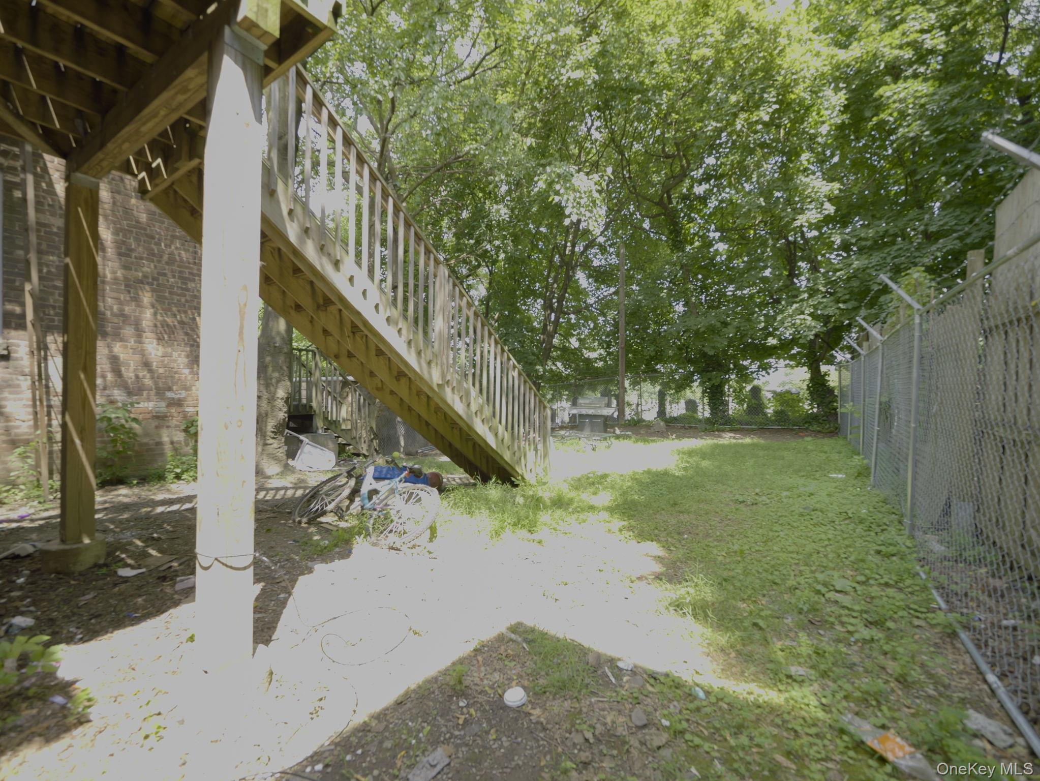 81 William Street, Newburgh, NY 12550