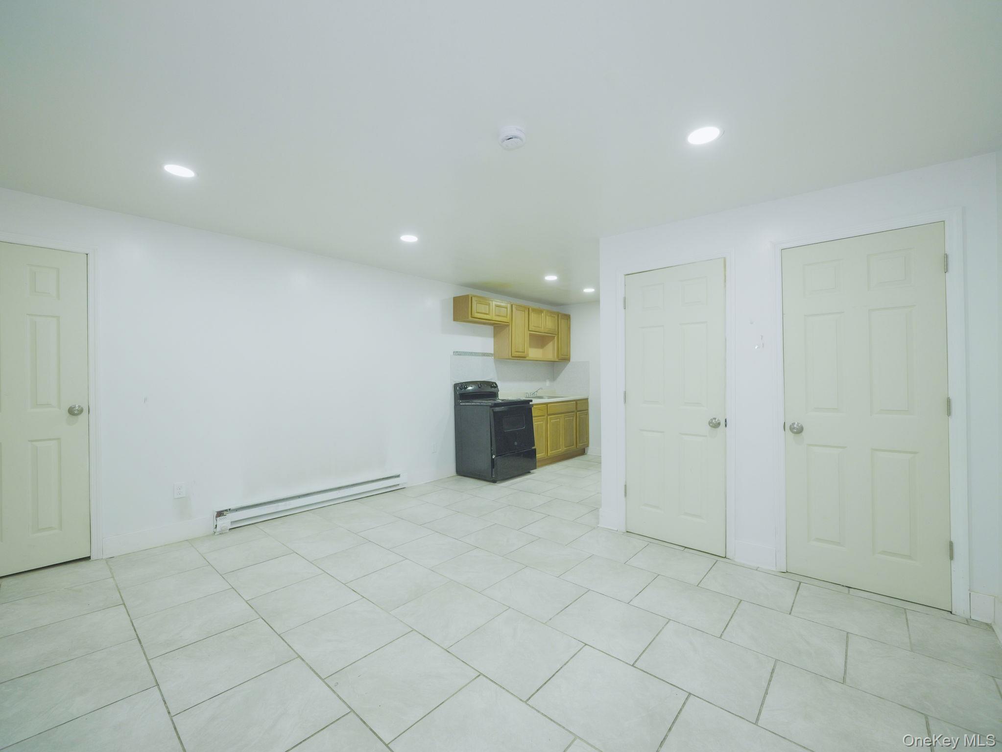 81 William Street, Newburgh, NY 12550