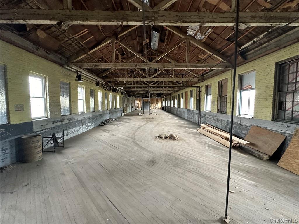 39 Railroad Avenue # 5, Middletown, NY 10940