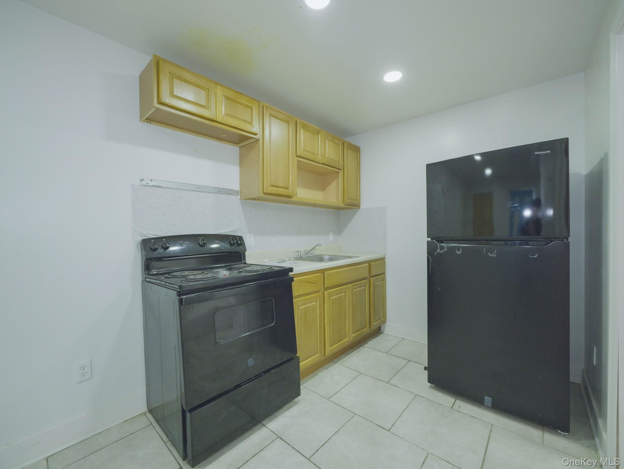 83 William Street, Newburgh, NY 12550