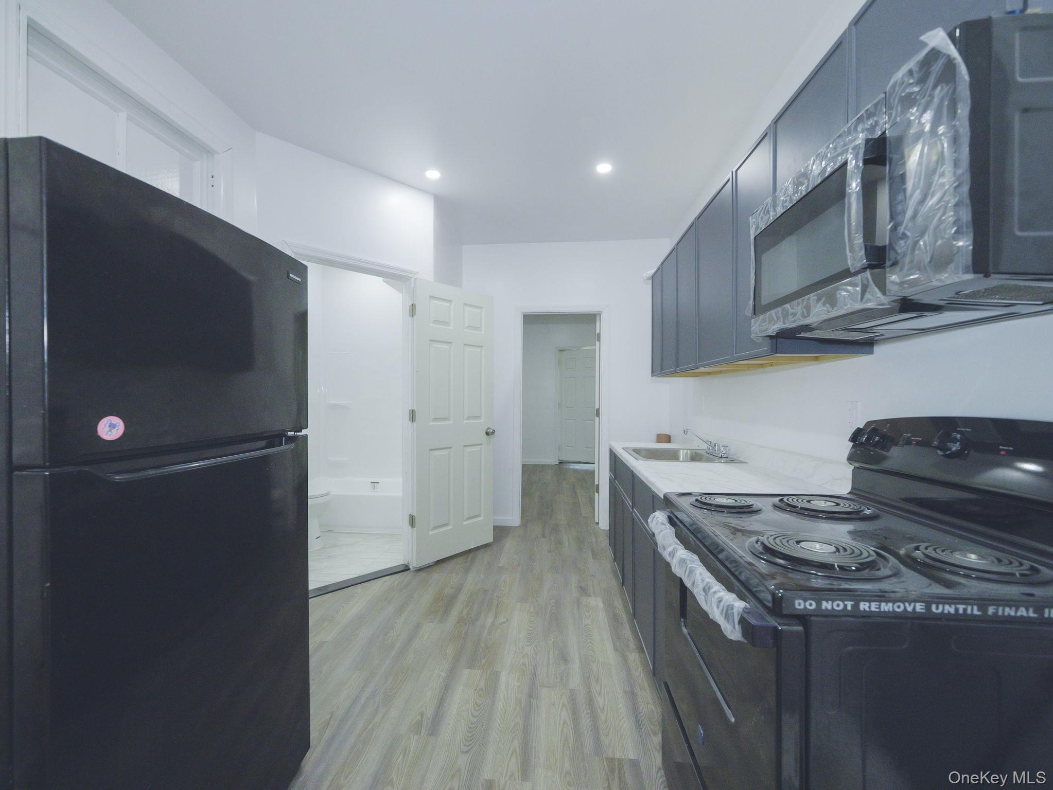 83 William Street, Newburgh, NY 12550