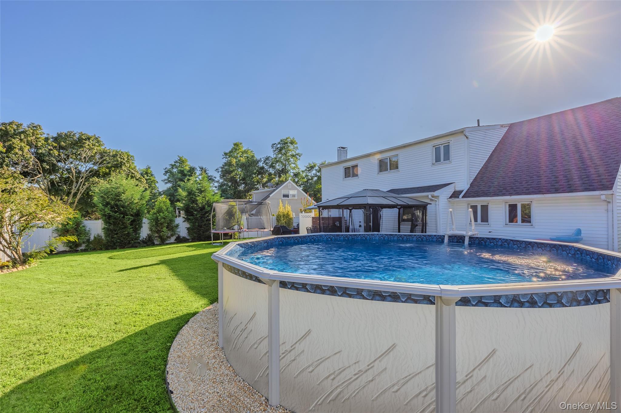 68 Rosemont Avenue, Farmingville, NY 11738