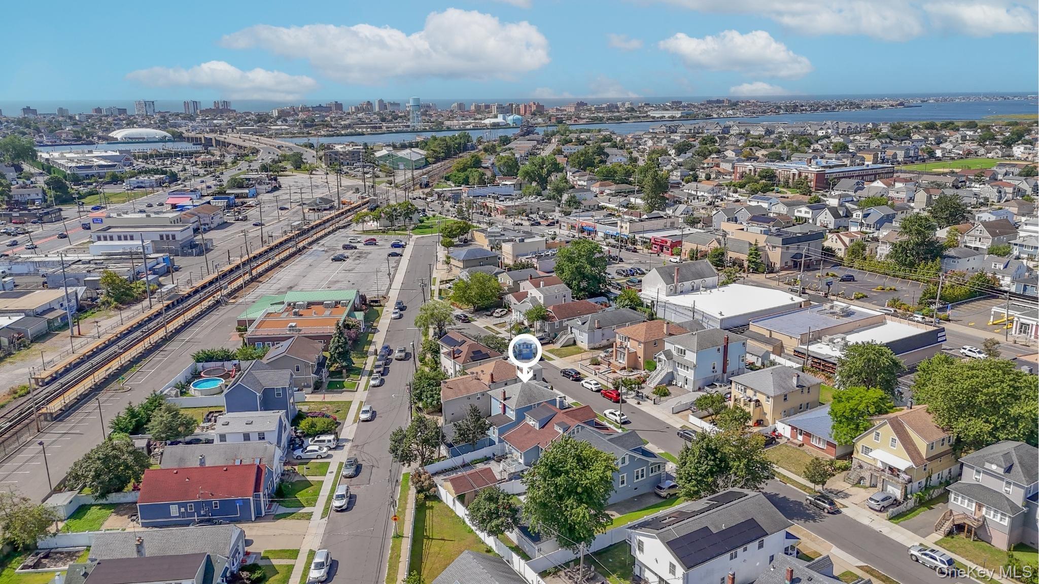 19 Parma Road, Island Park, NY 11558