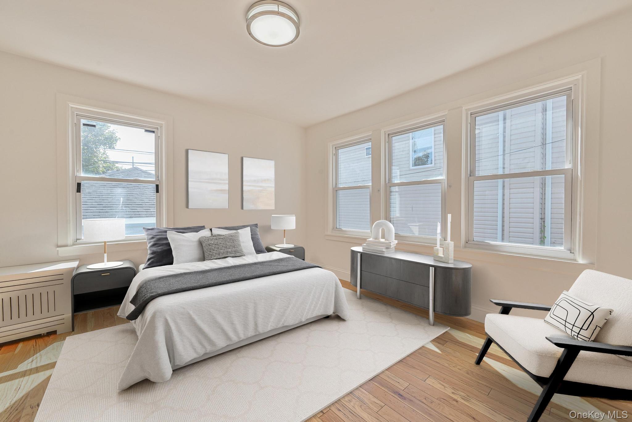 19 Parma Road, Island Park, NY 11558