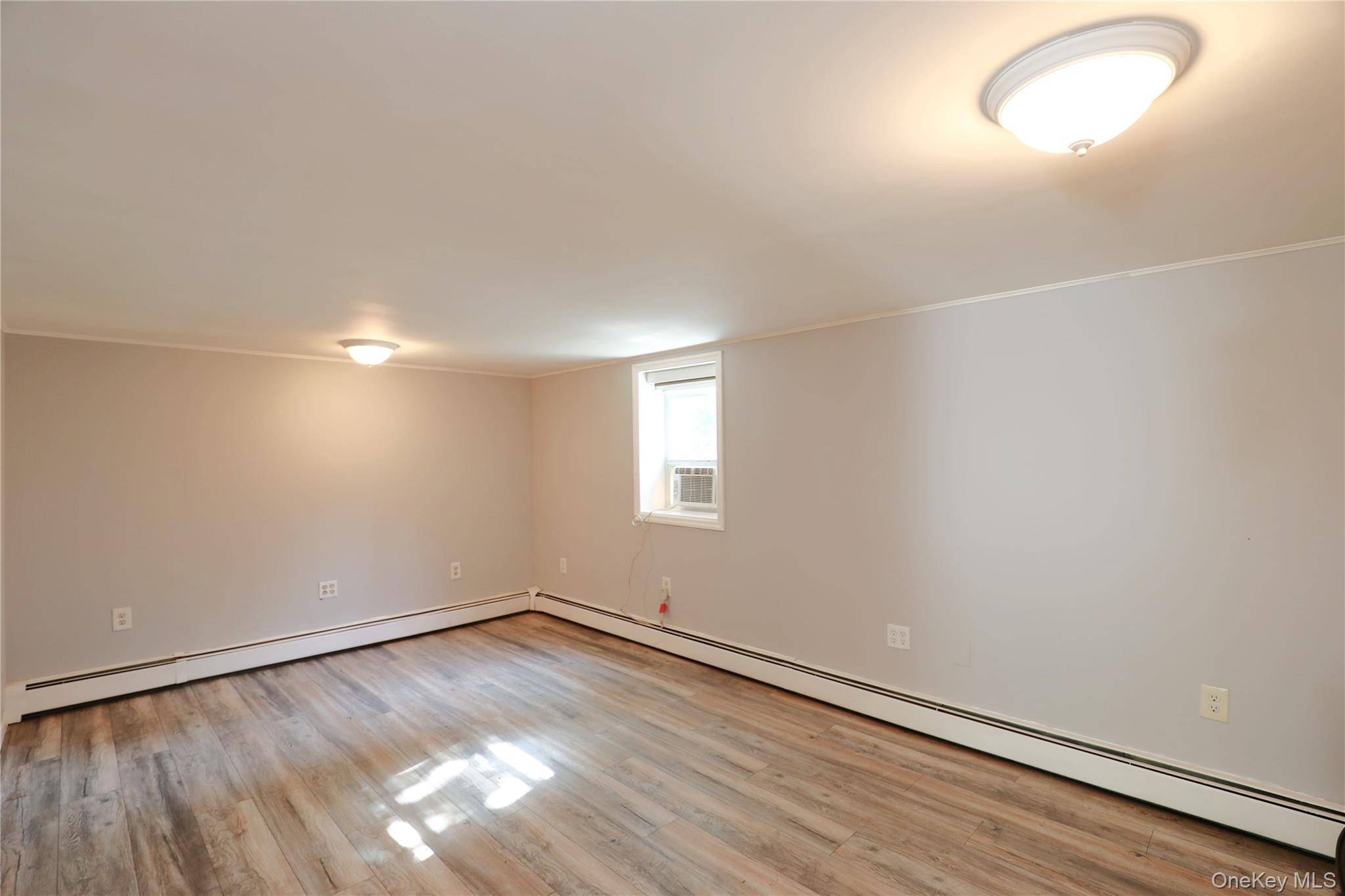 17-21 Cedar Drive, Lake Katrine, NY 12449